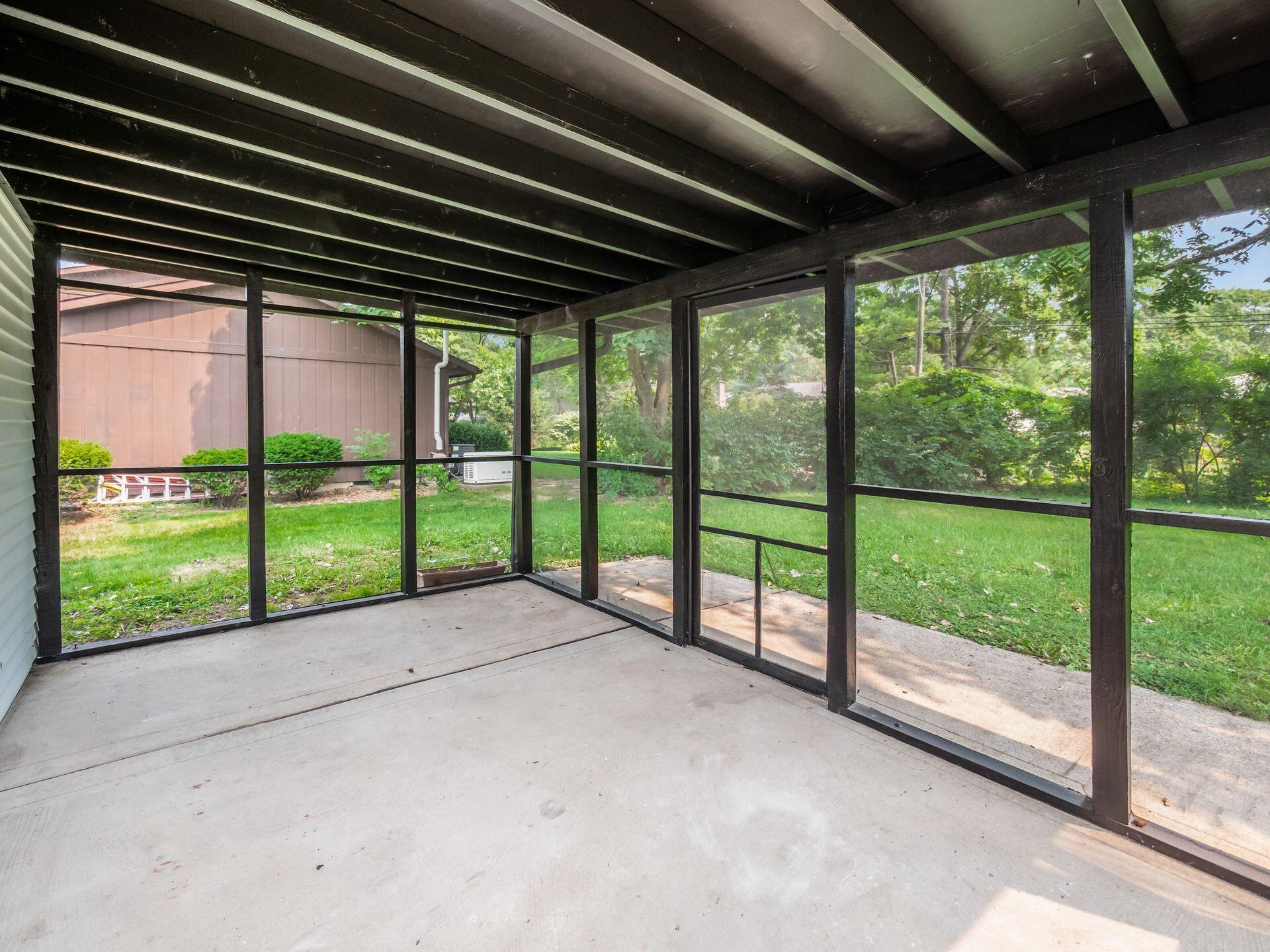 161 Somerset Road Property Photo 34