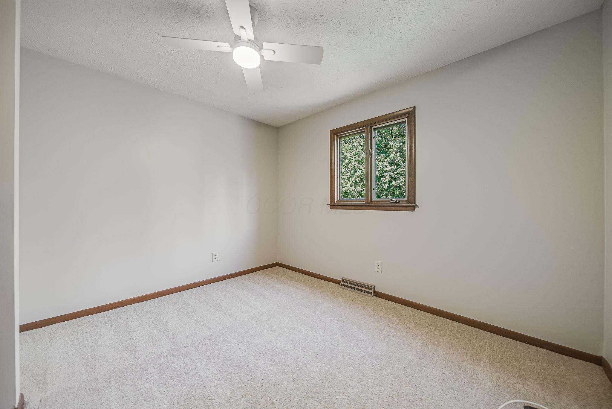 5256 Longrifle Road Property Photo 35
