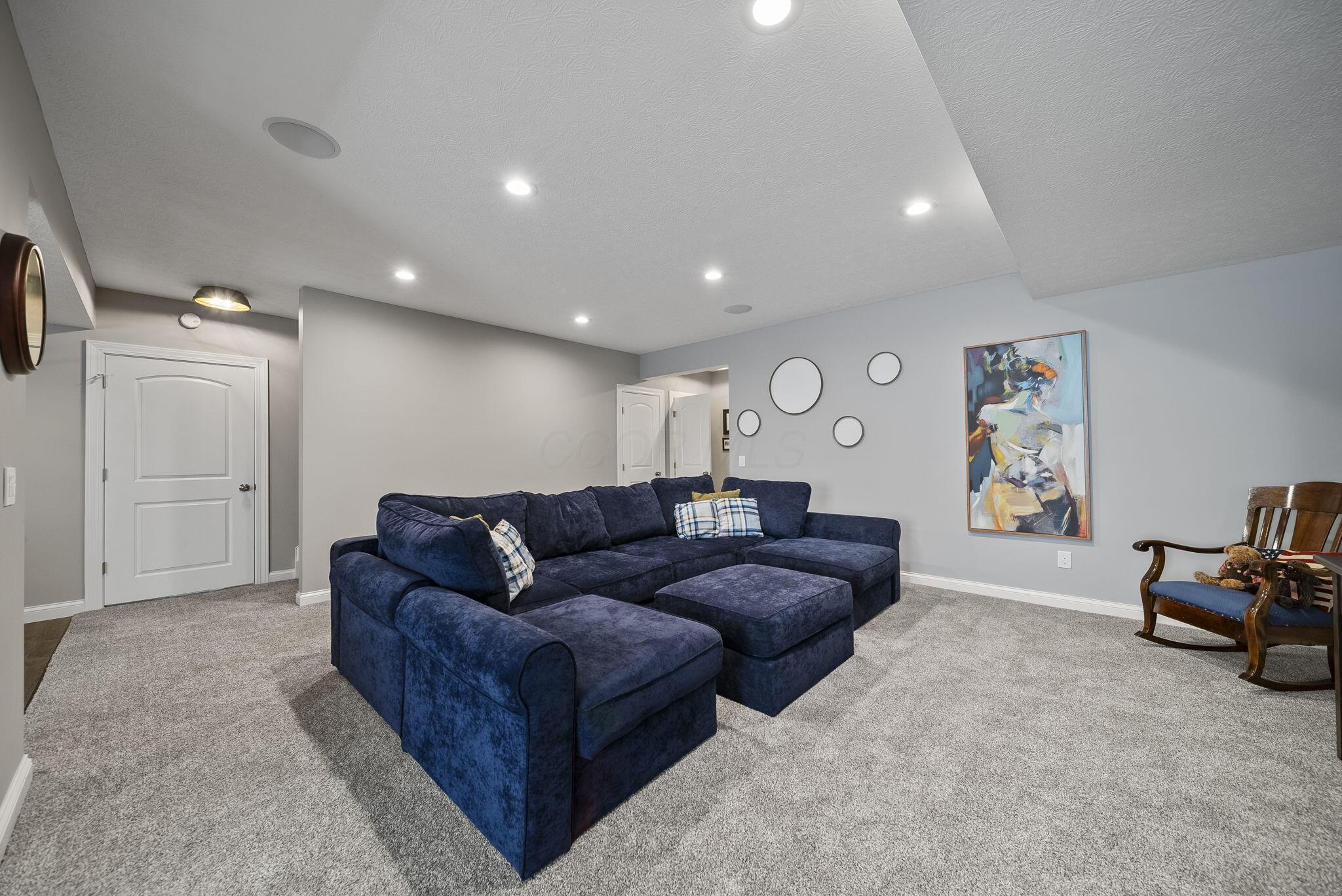 4914 Sheffield Way Property Photo 44