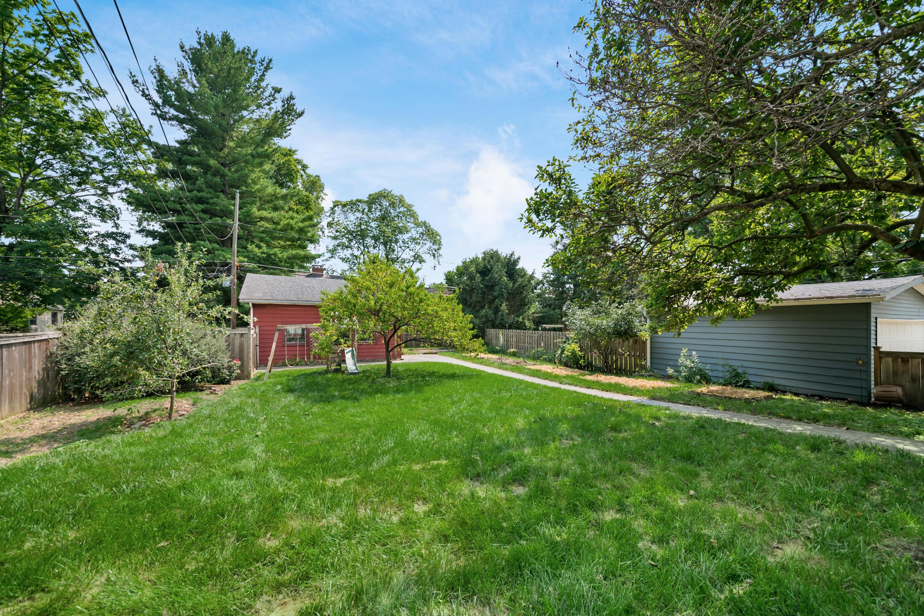 111 Erie Road Property Photo 40