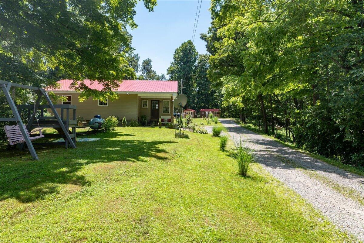 310 Golley Road Property Photo 5