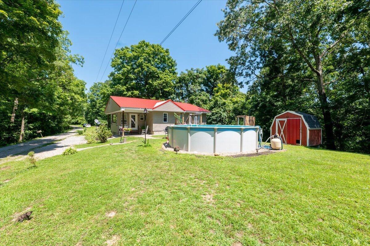 310 Golley Road Property Photo 6