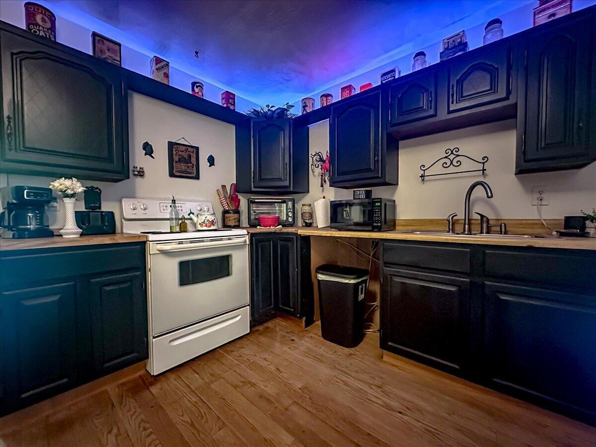 310 Golley Road Property Photo 13