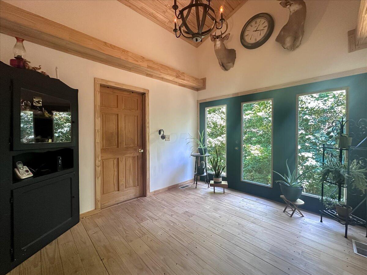 310 Golley Road Property Photo 18