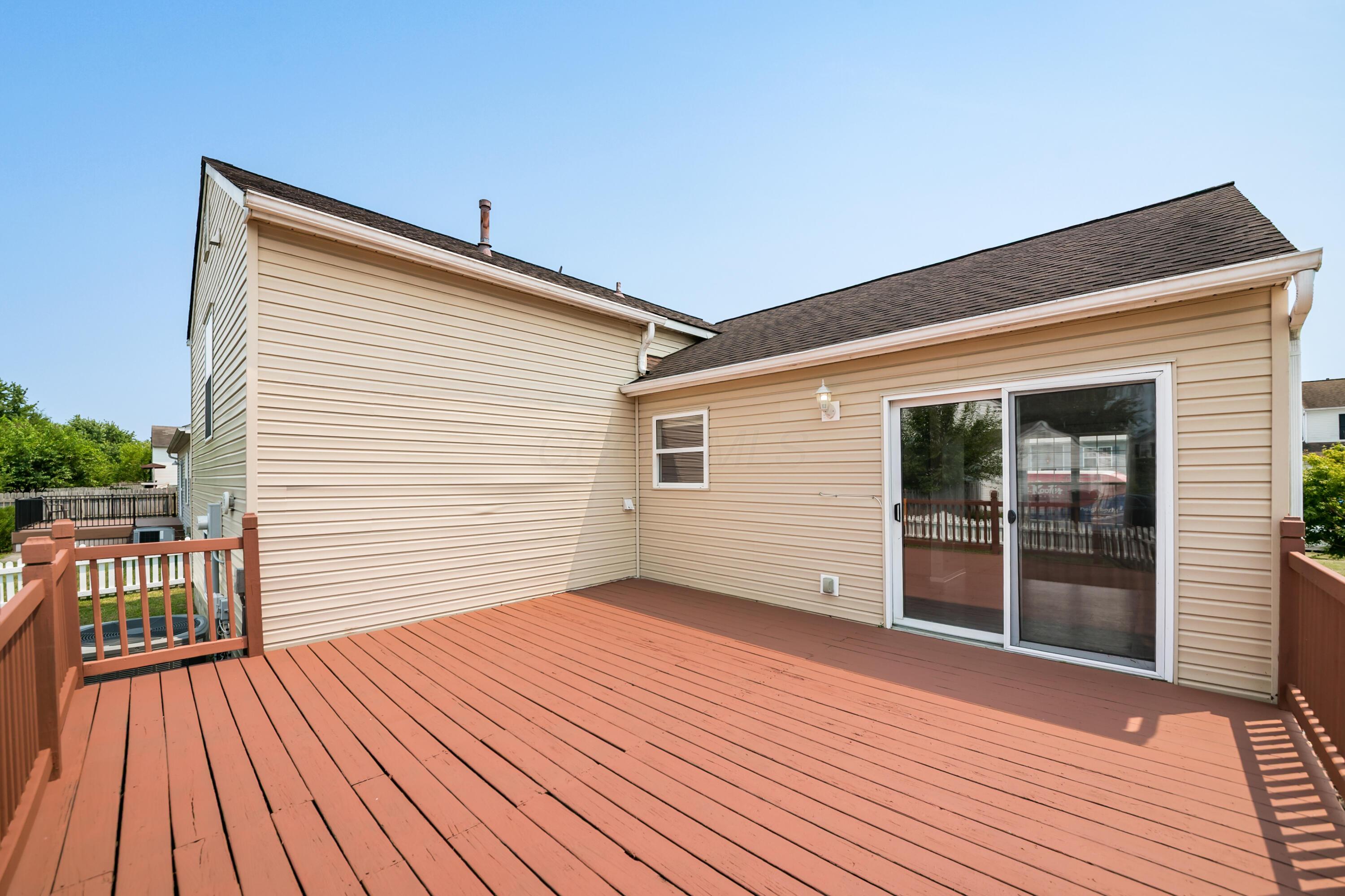 926 Robmeyer Drive Property Photo 9