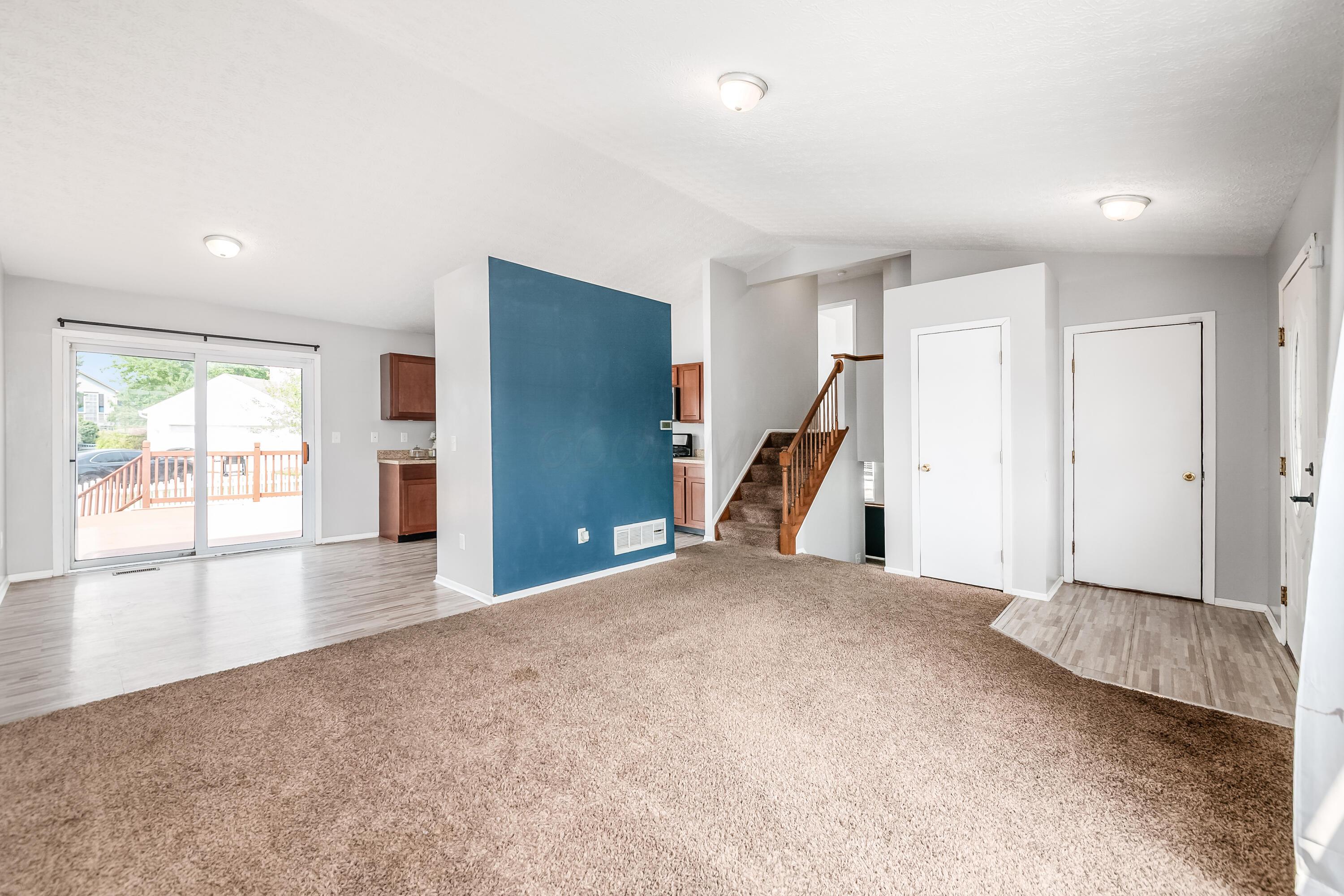 926 Robmeyer Drive Property Photo 15