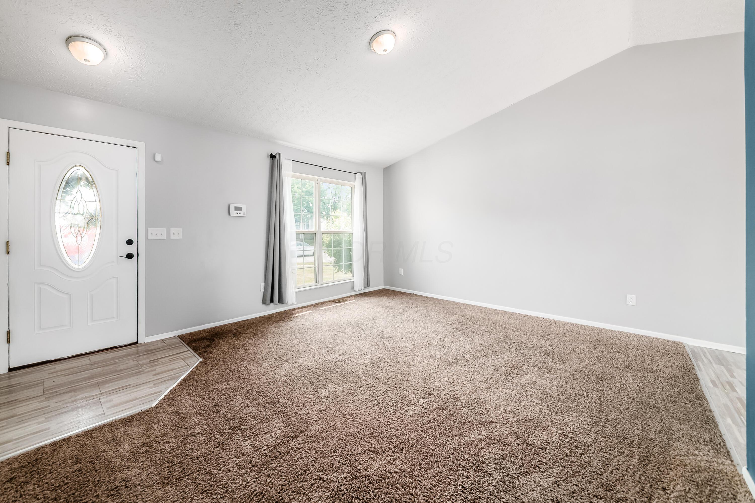 926 Robmeyer Drive Property Photo 16