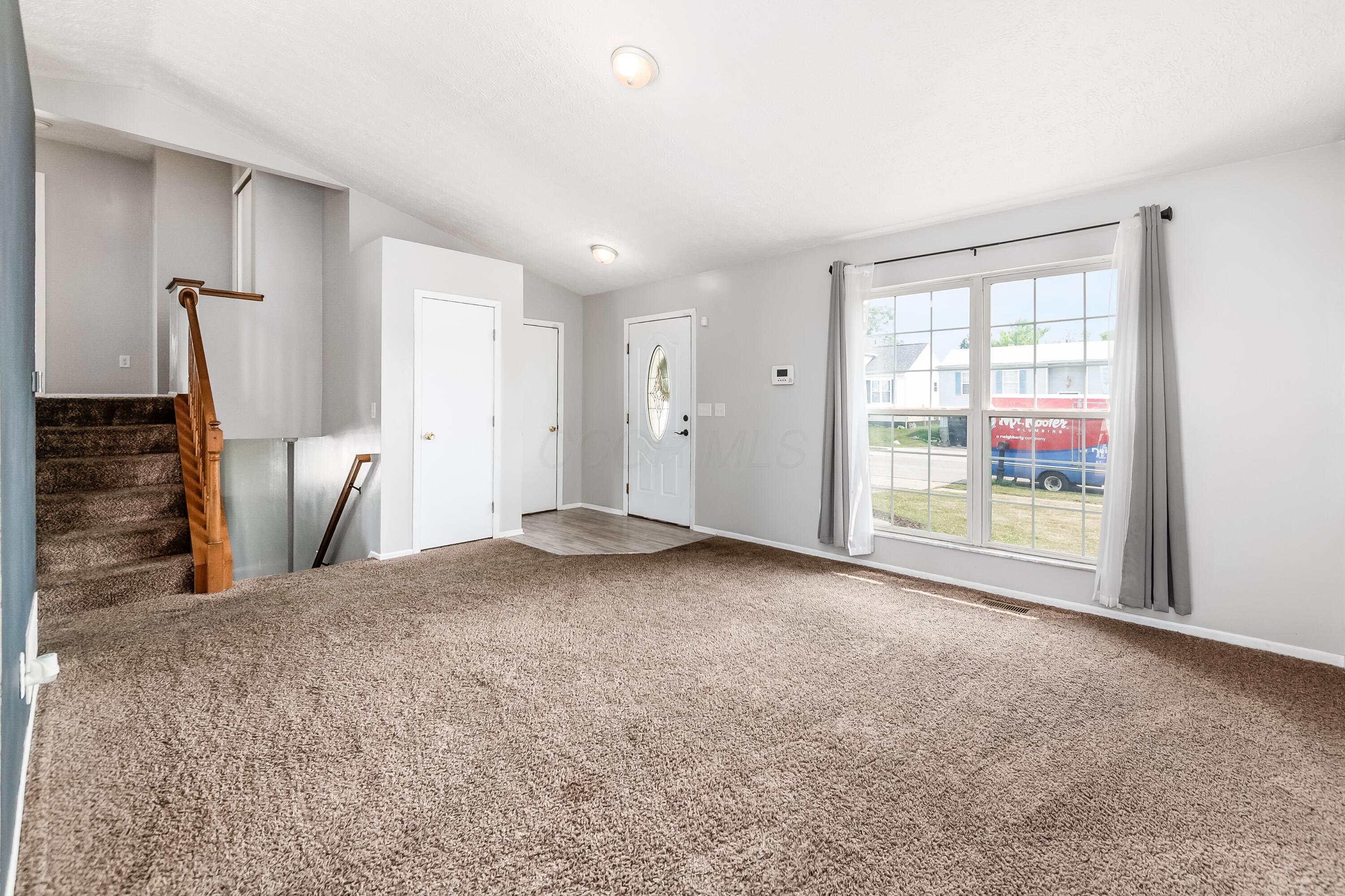 926 Robmeyer Drive Property Photo 18