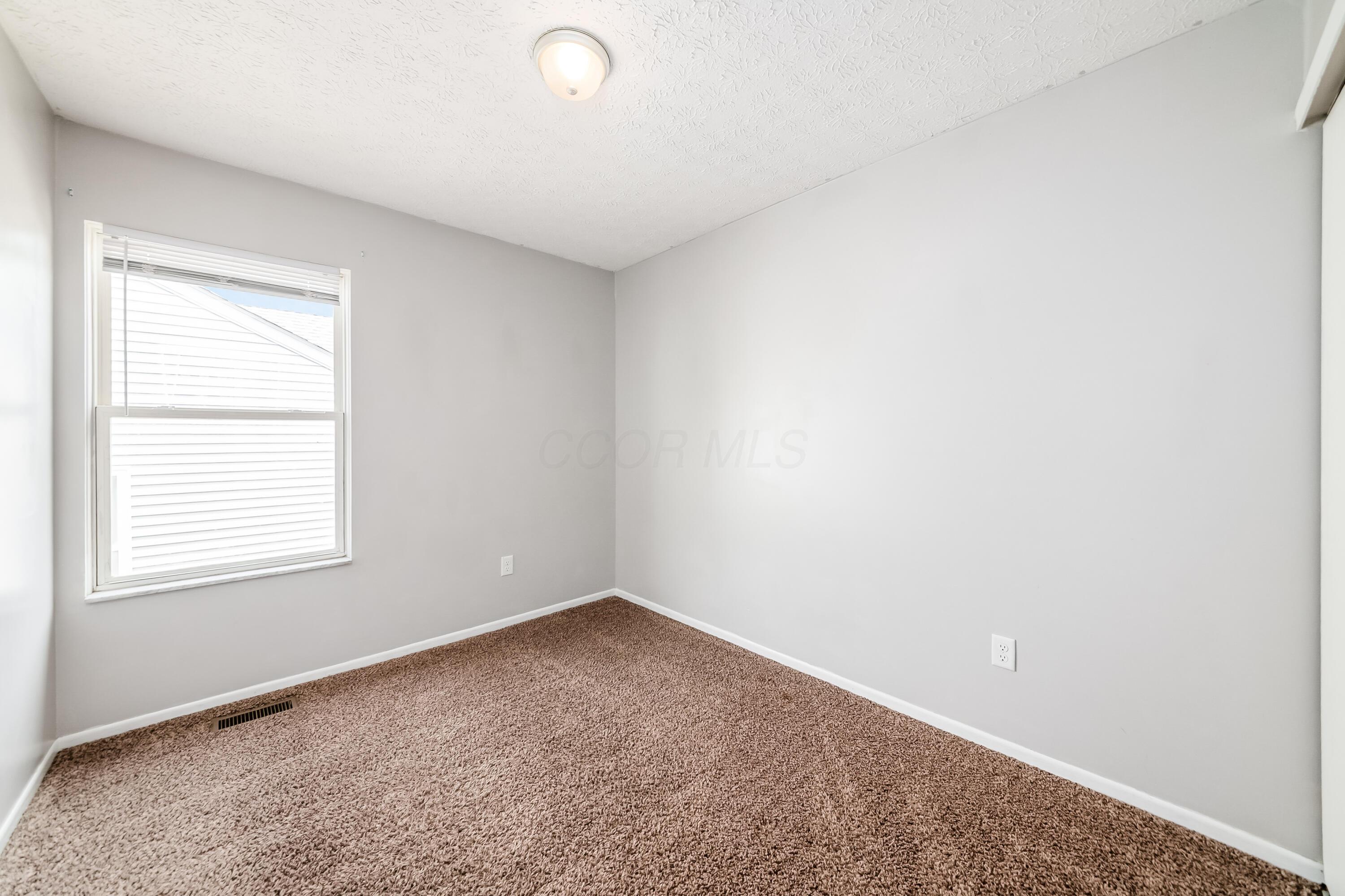 926 Robmeyer Drive Property Photo 28