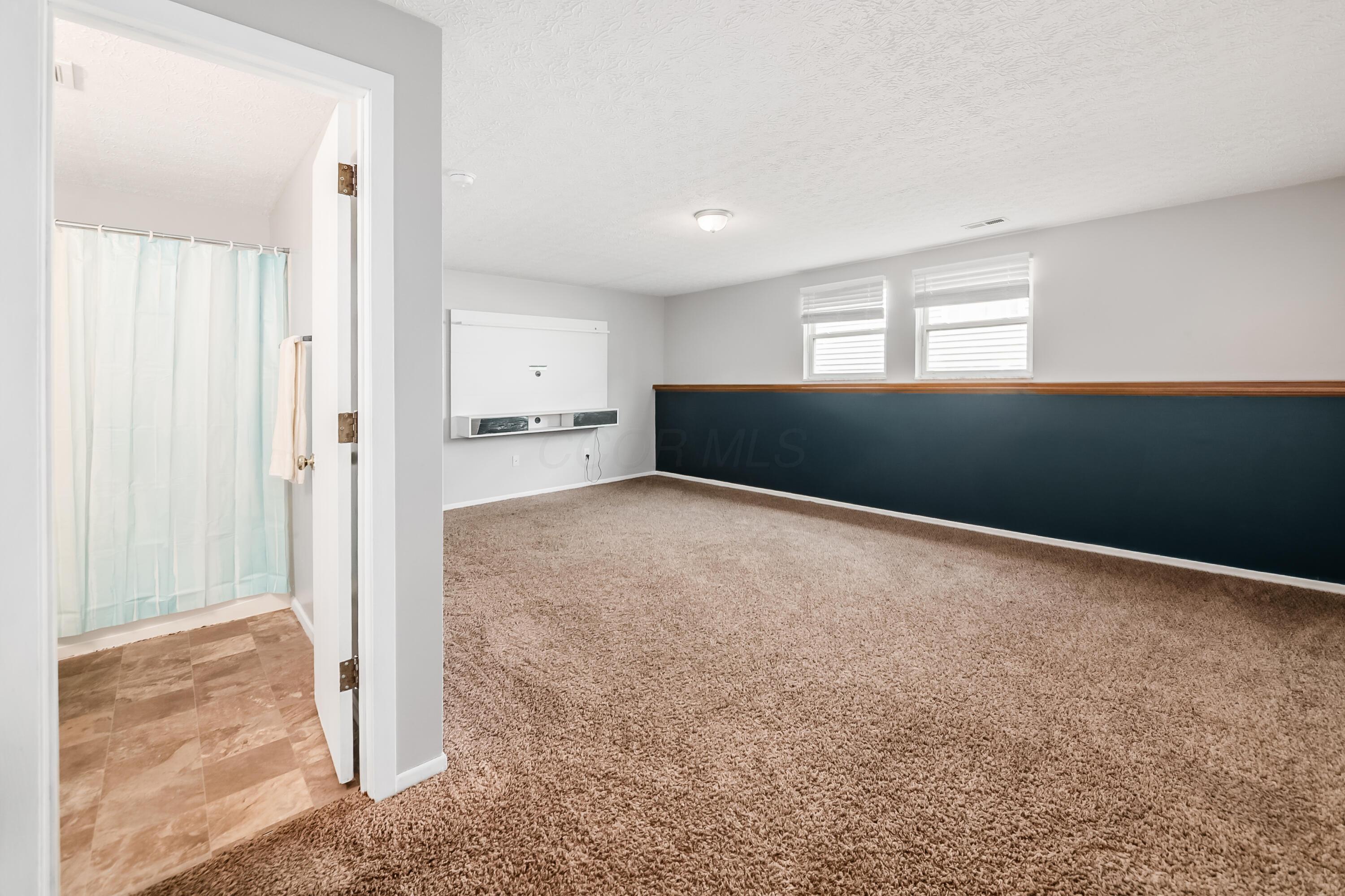 926 Robmeyer Drive Property Photo 37