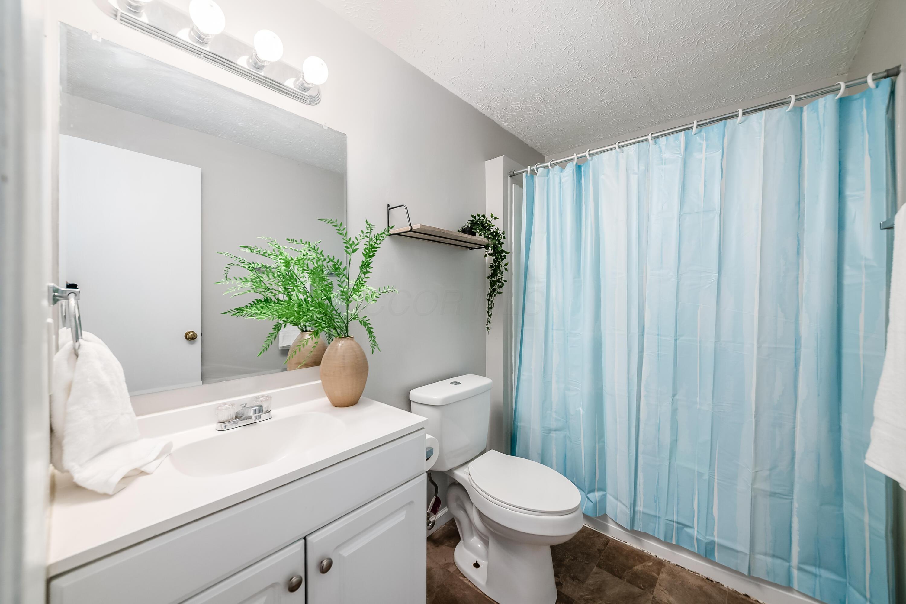 926 Robmeyer Drive Property Photo 44
