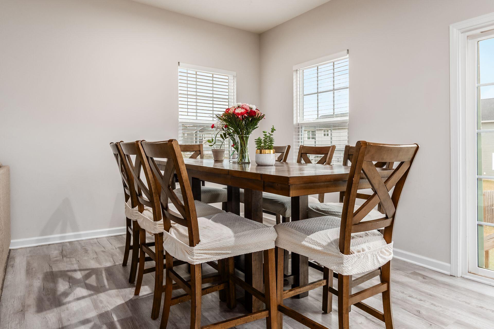 8435 Graystone Drive Property Photo 11