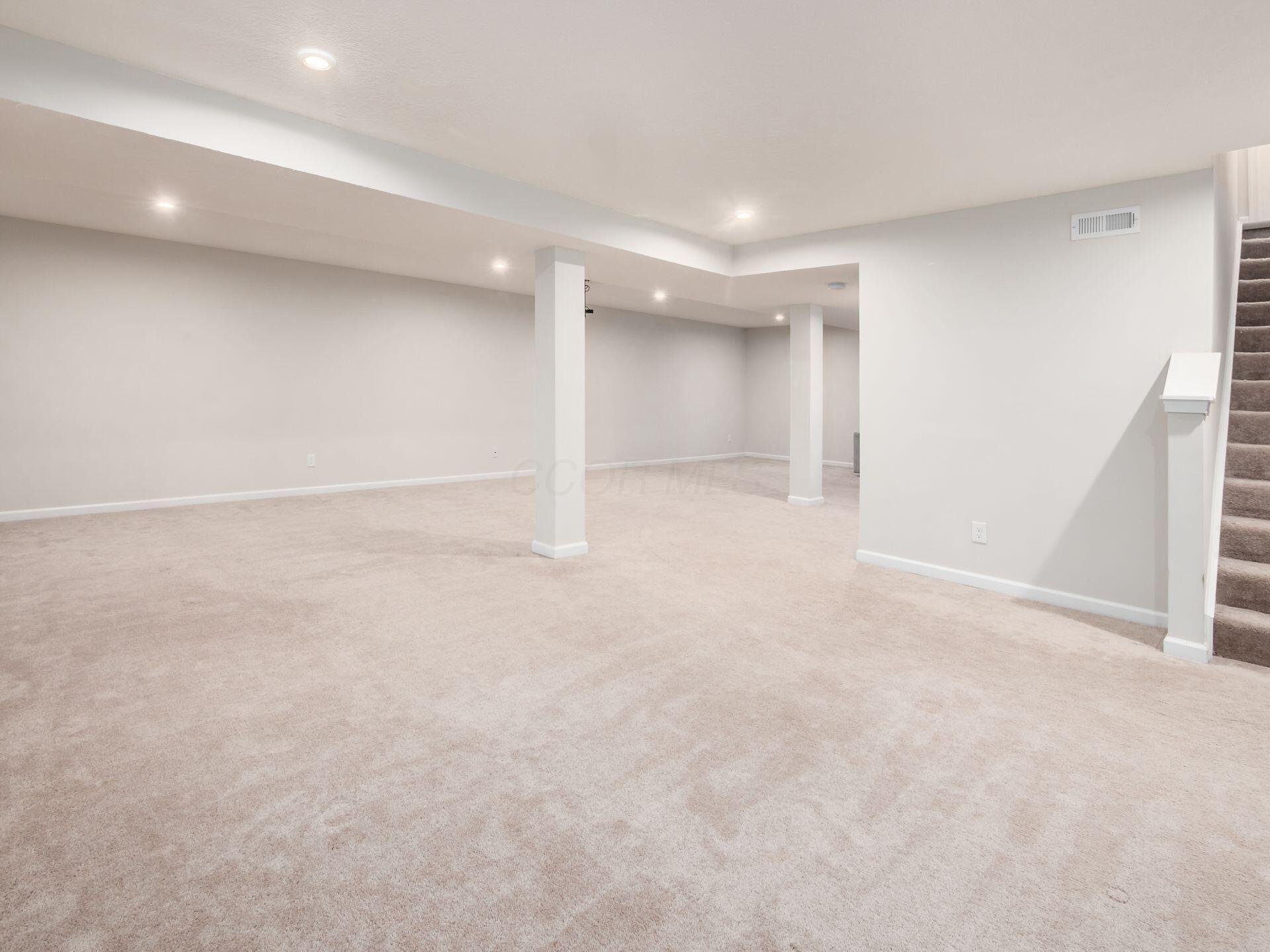 8435 Graystone Drive Property Photo 32