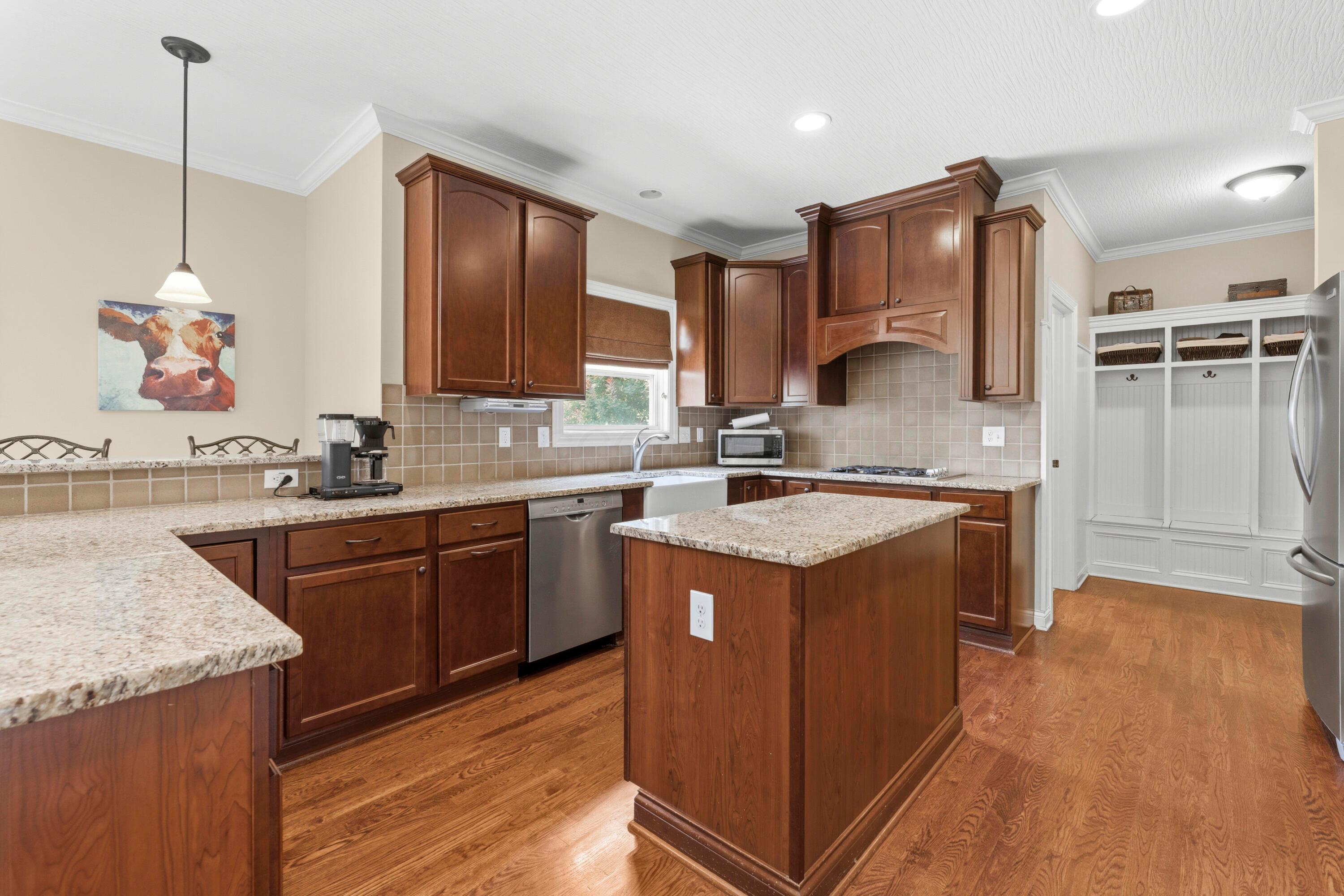 4982 Normandy Drive Property Photo 19