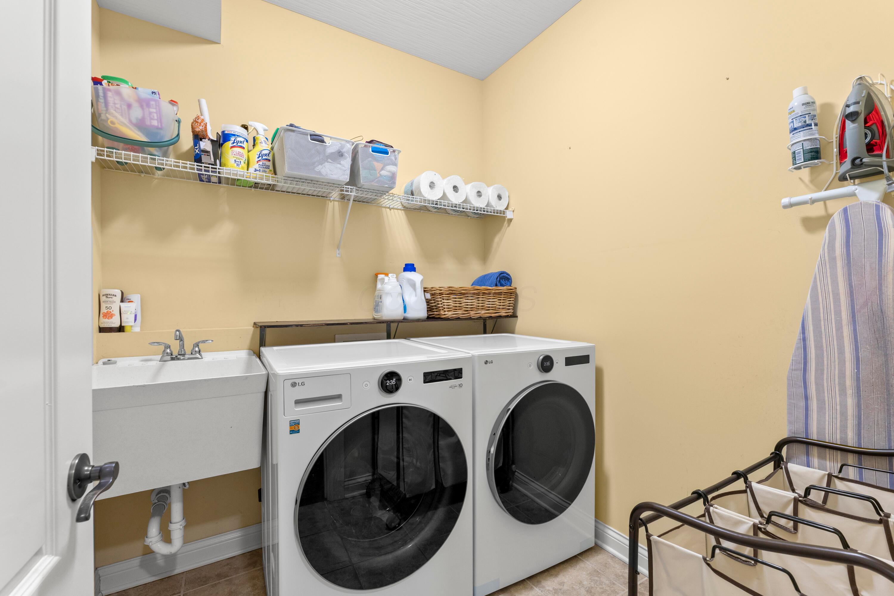 4982 Normandy Drive Property Photo 23