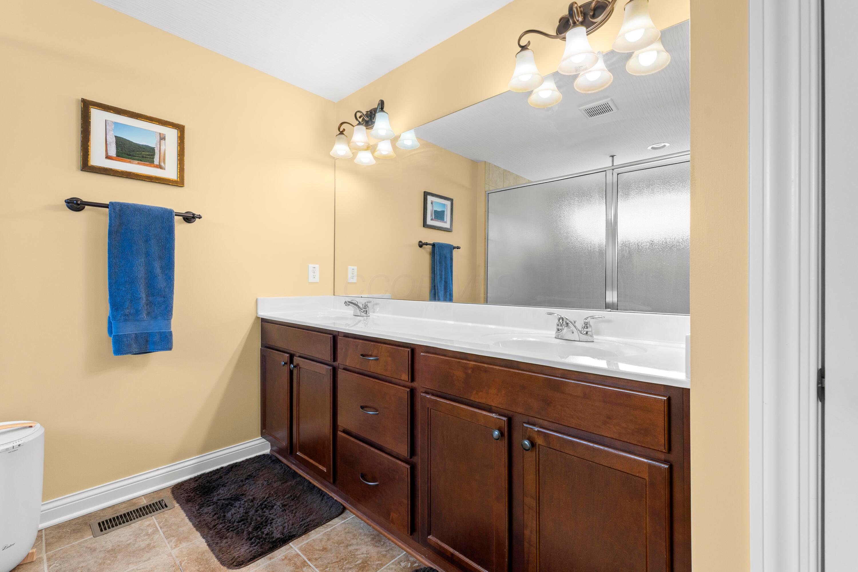 4982 Normandy Drive Property Photo 33