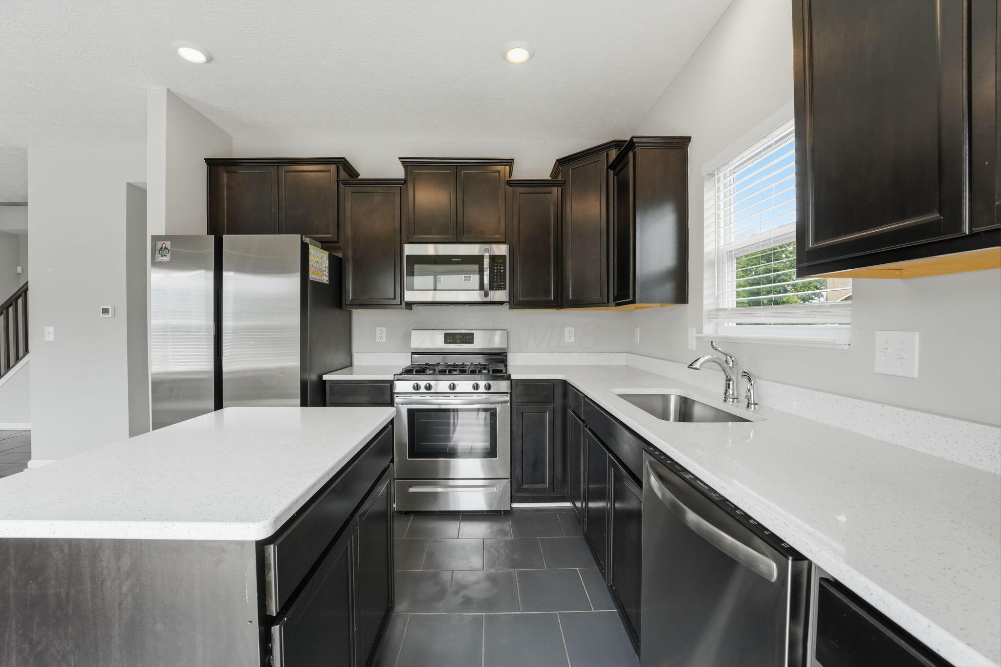 496 Wingate Place N Property Photo 10