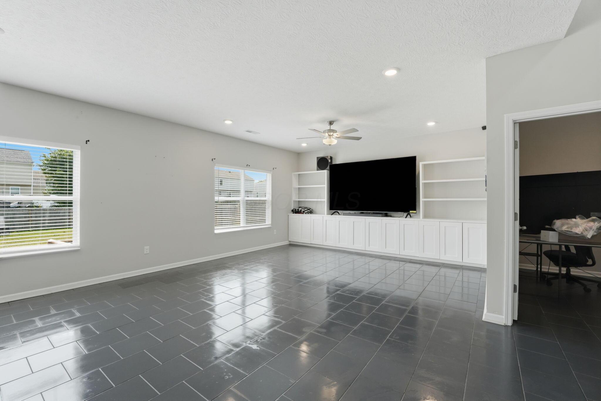 496 Wingate Place N Property Photo 16