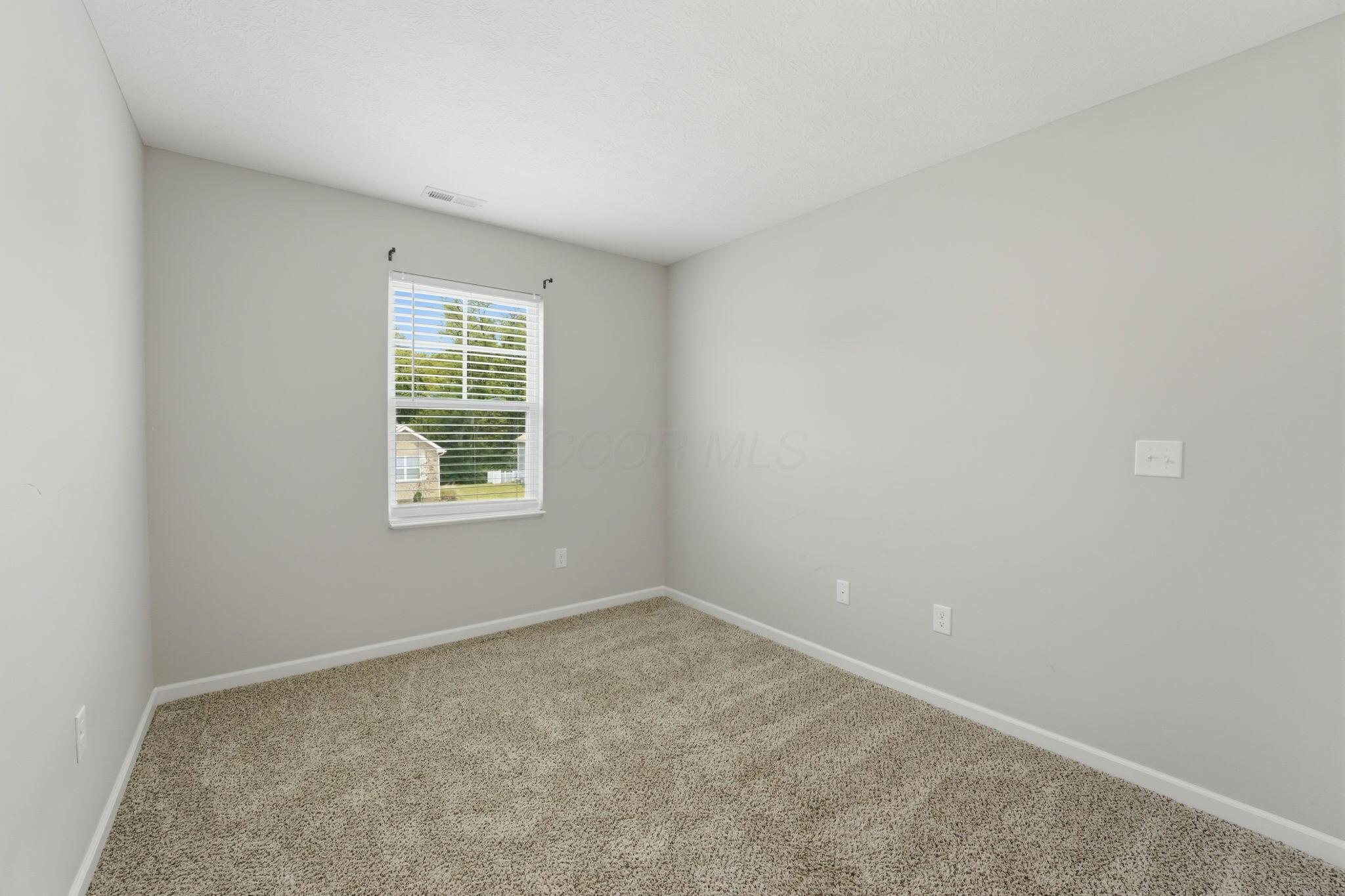 496 Wingate Place N Property Photo 21