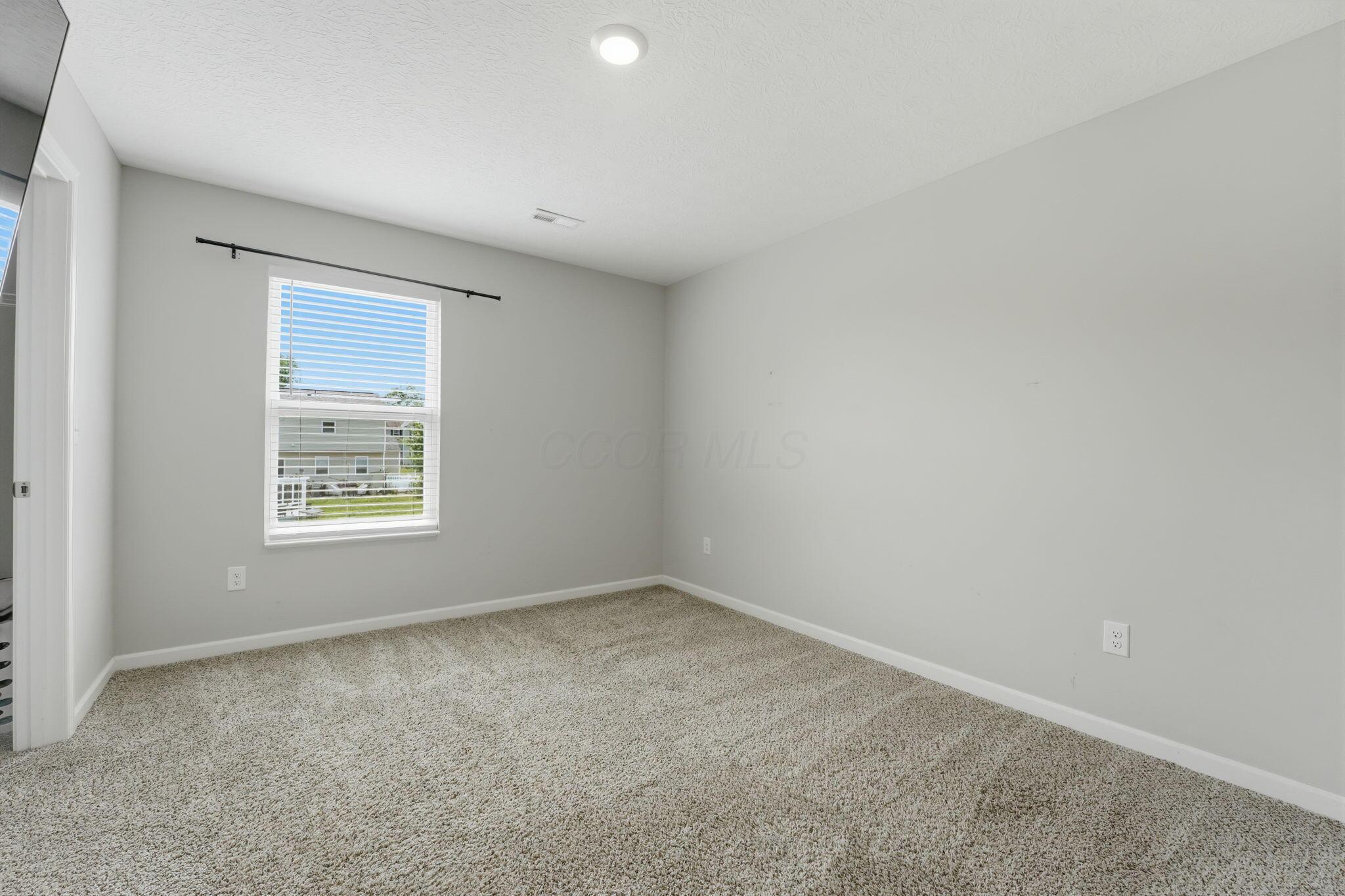 496 Wingate Place N Property Photo 30