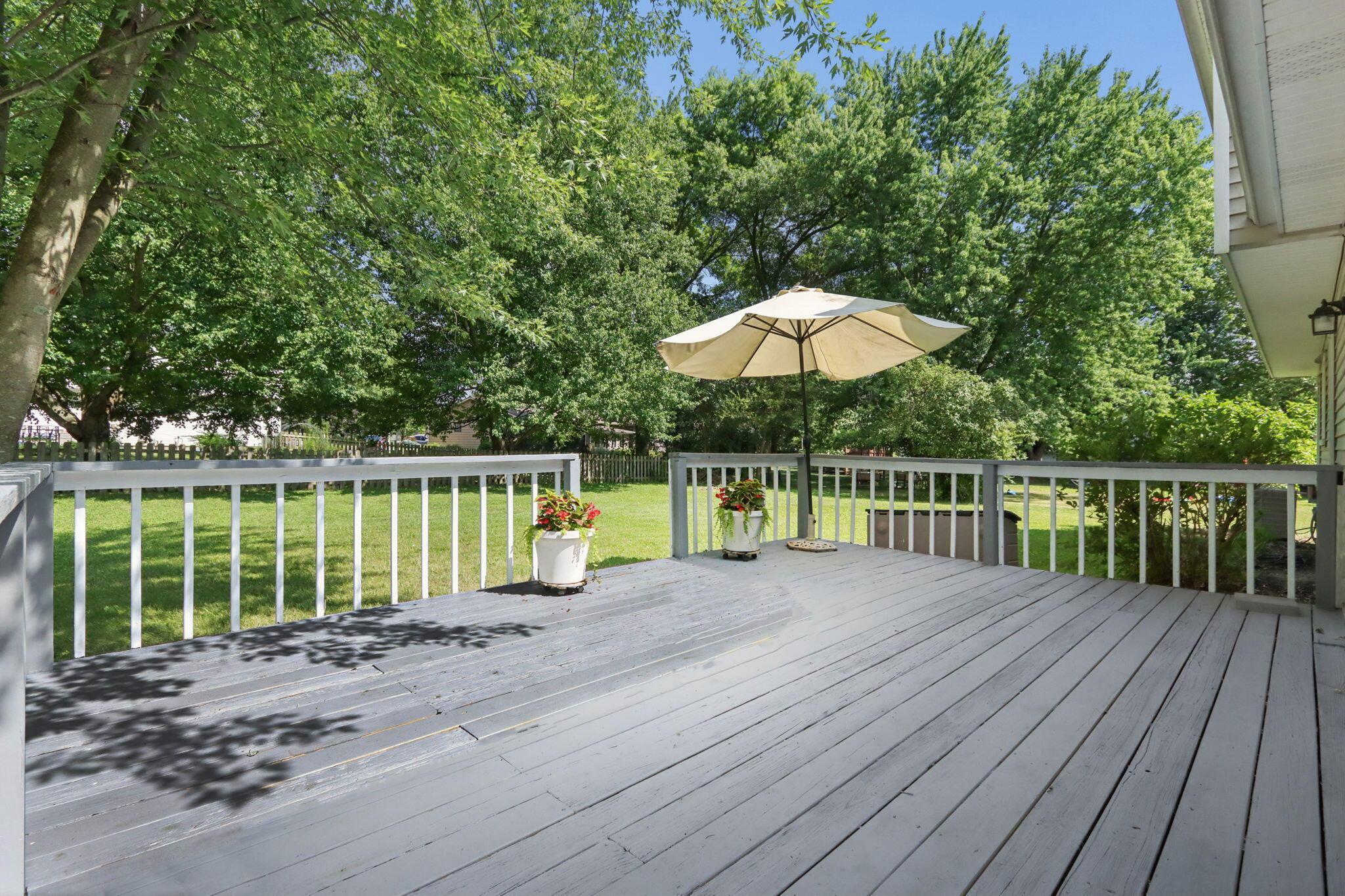 11766 Kennington Square W Property Photo 35