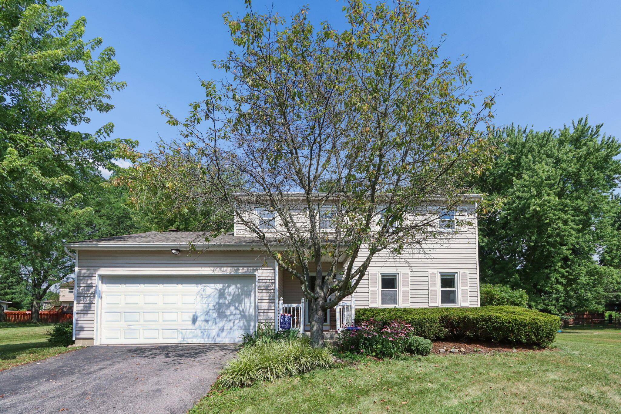 11766 Kennington Square W Property Photo 41