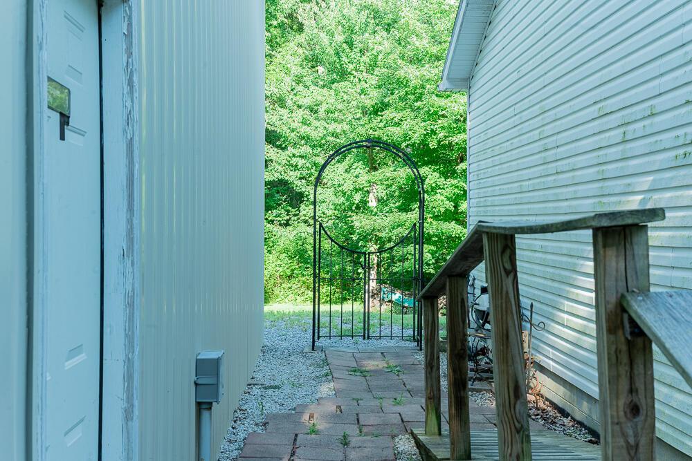 3900 Coal Dock Road Property Photo 9