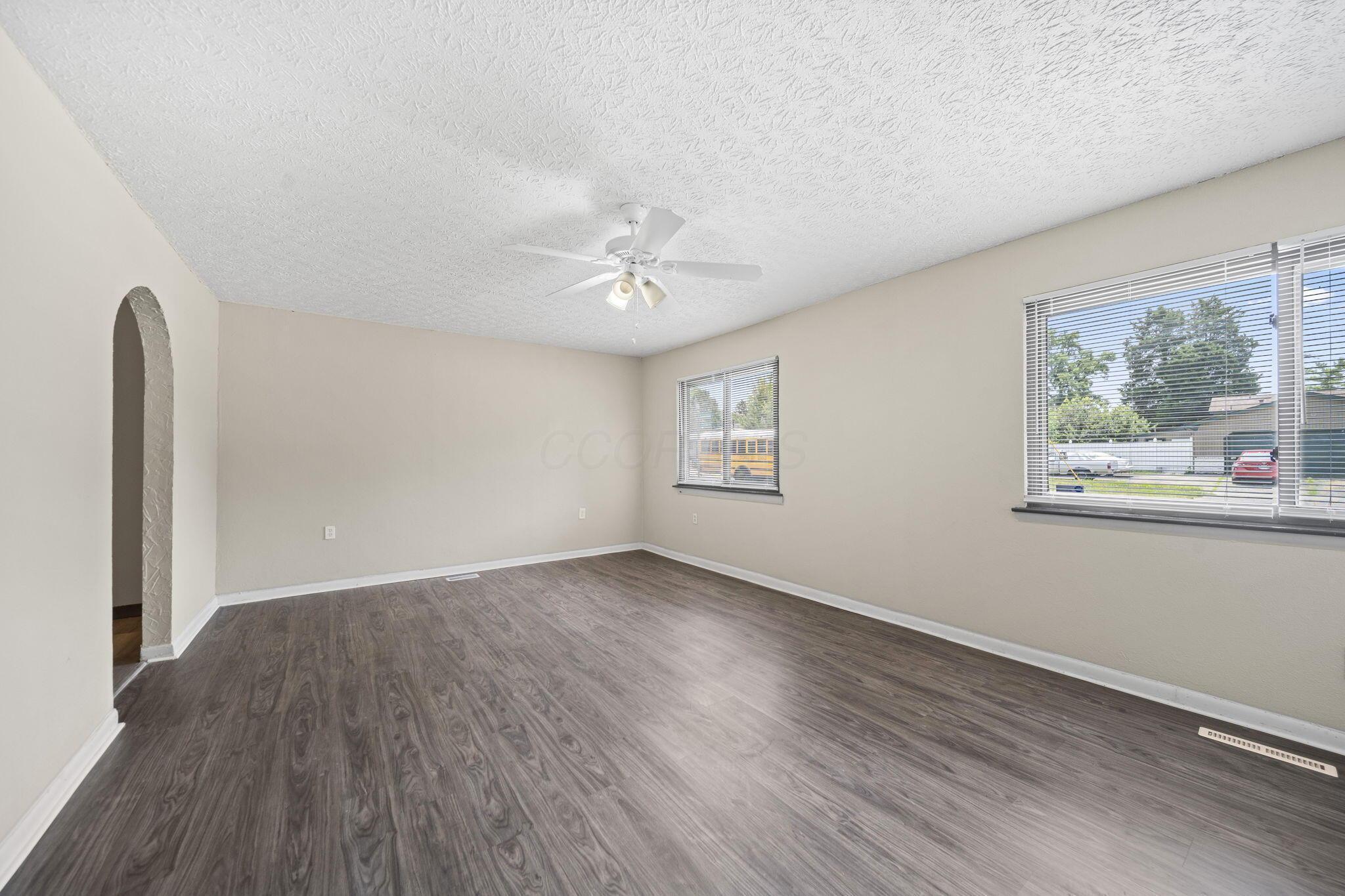 4780 Carbondale Drive Property Photo 14
