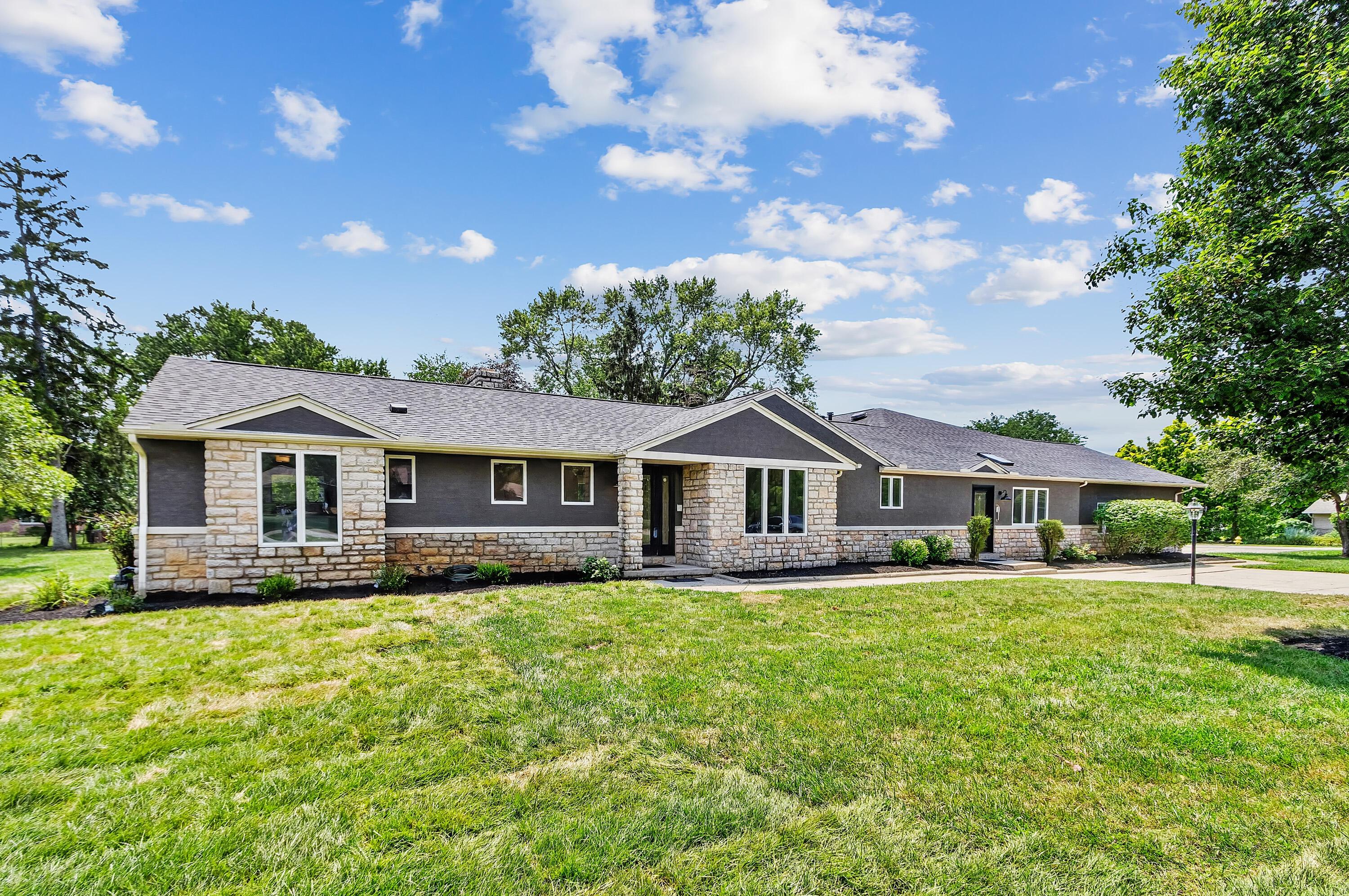 3781 Rushmore Drive Property Photo 4