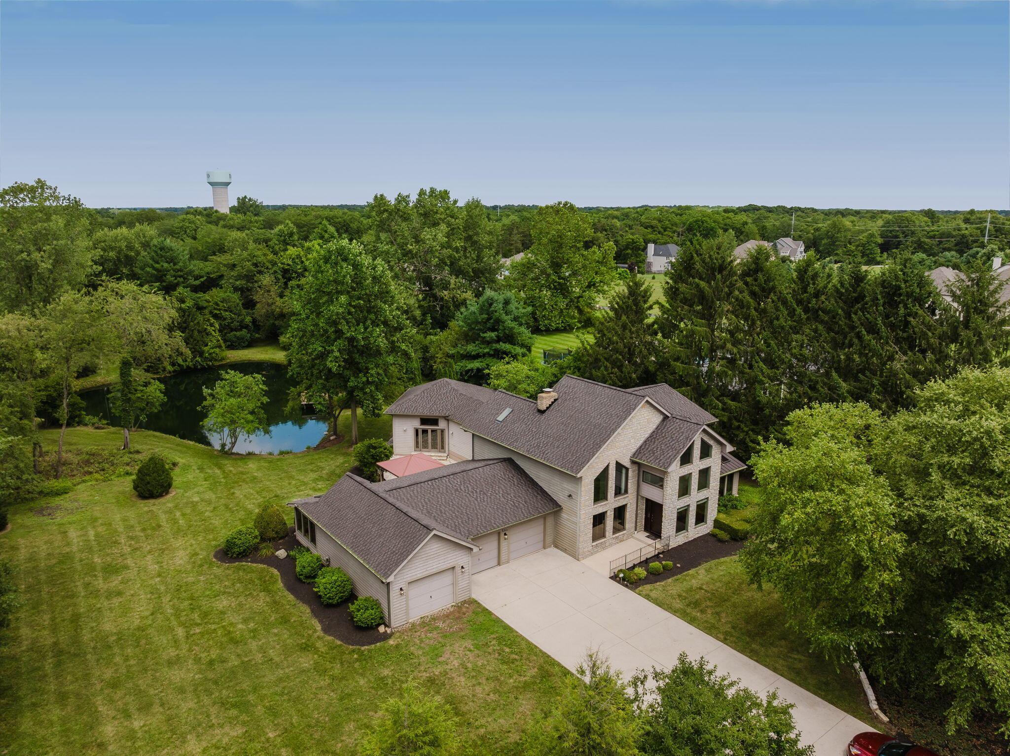 4111 Curve Road Property Photo 1