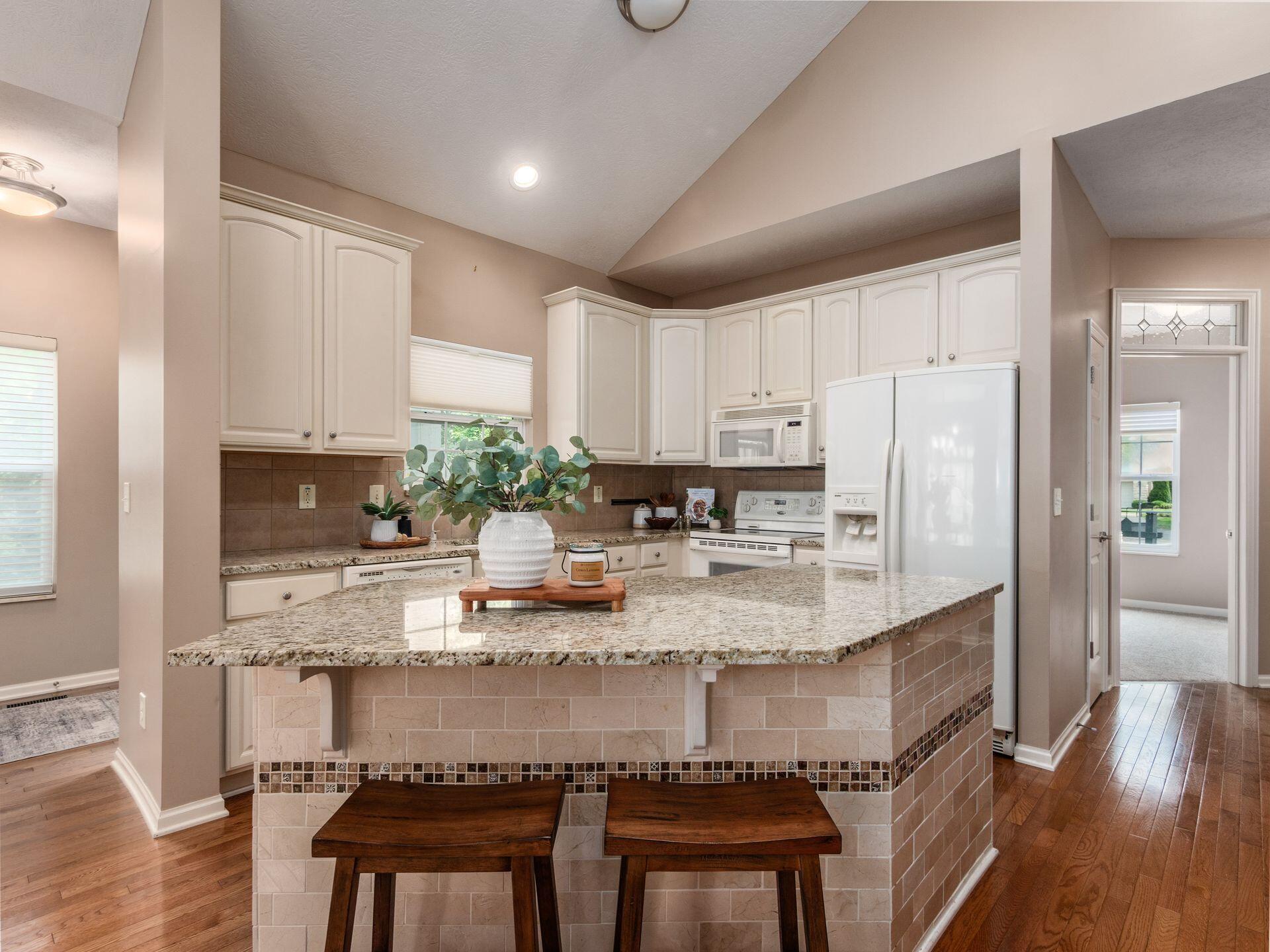 7338 Deer Valley Crossing Property Photo 9