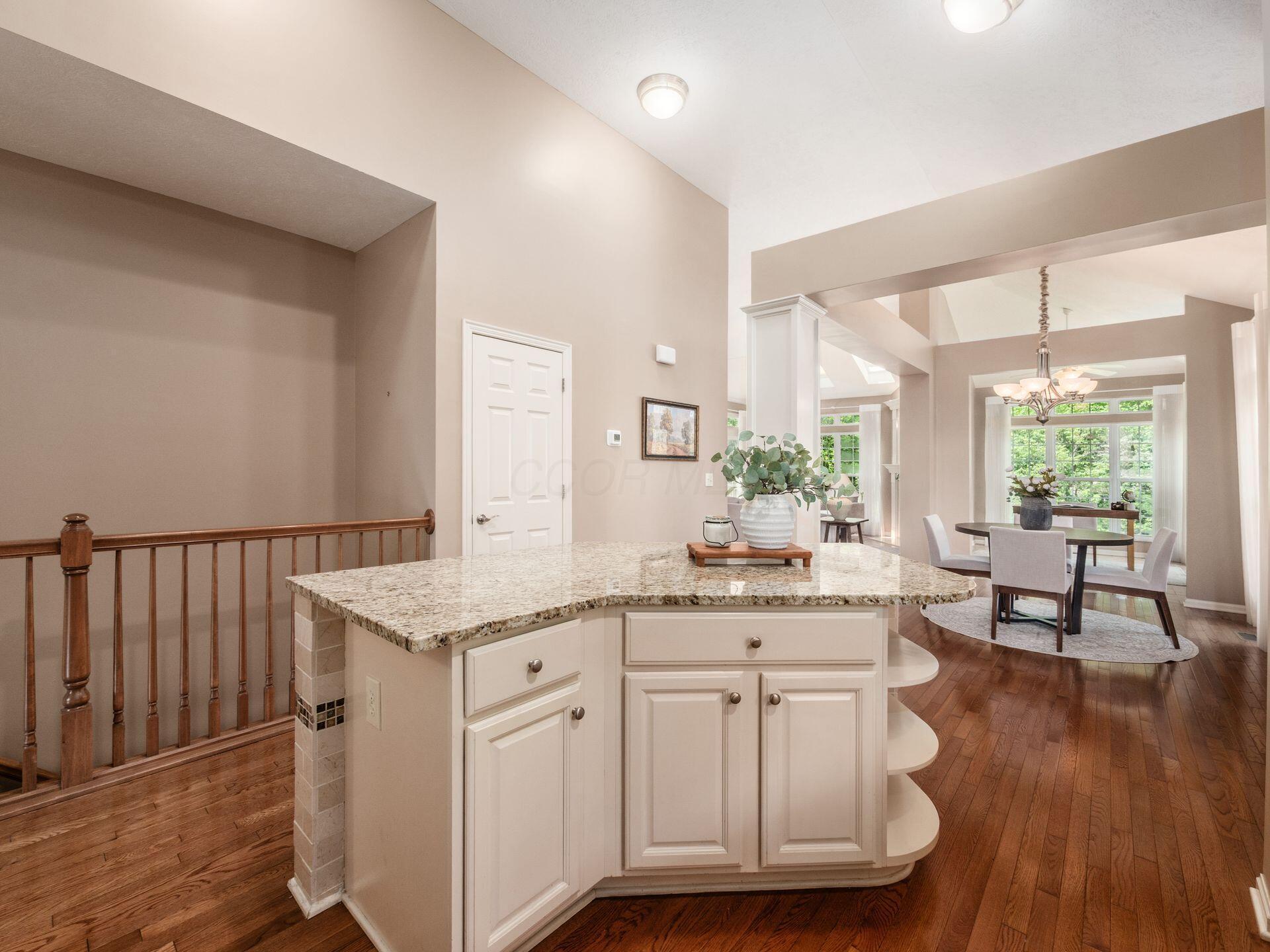 7338 Deer Valley Crossing Property Photo 10