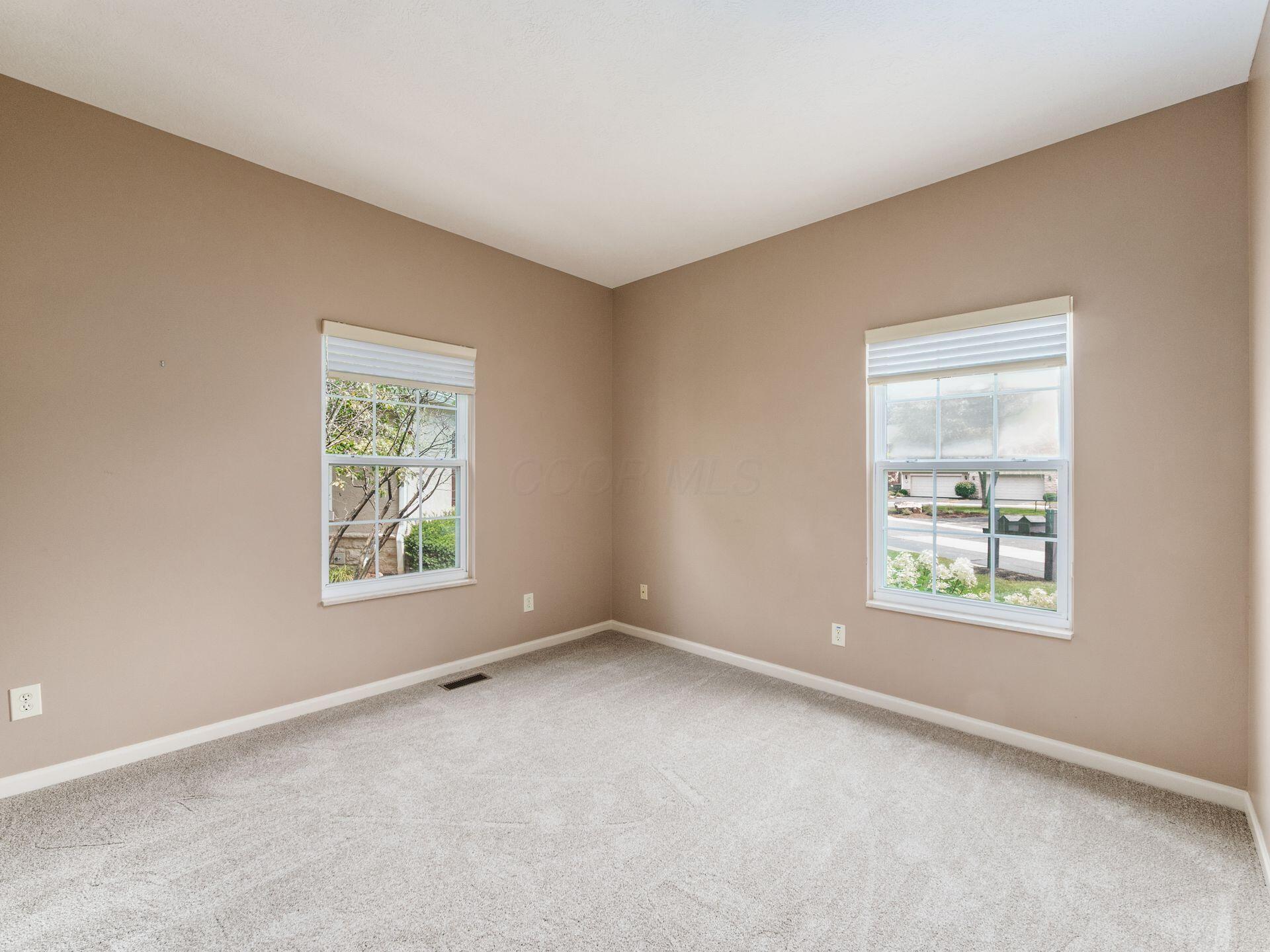 7338 Deer Valley Crossing Property Photo 23