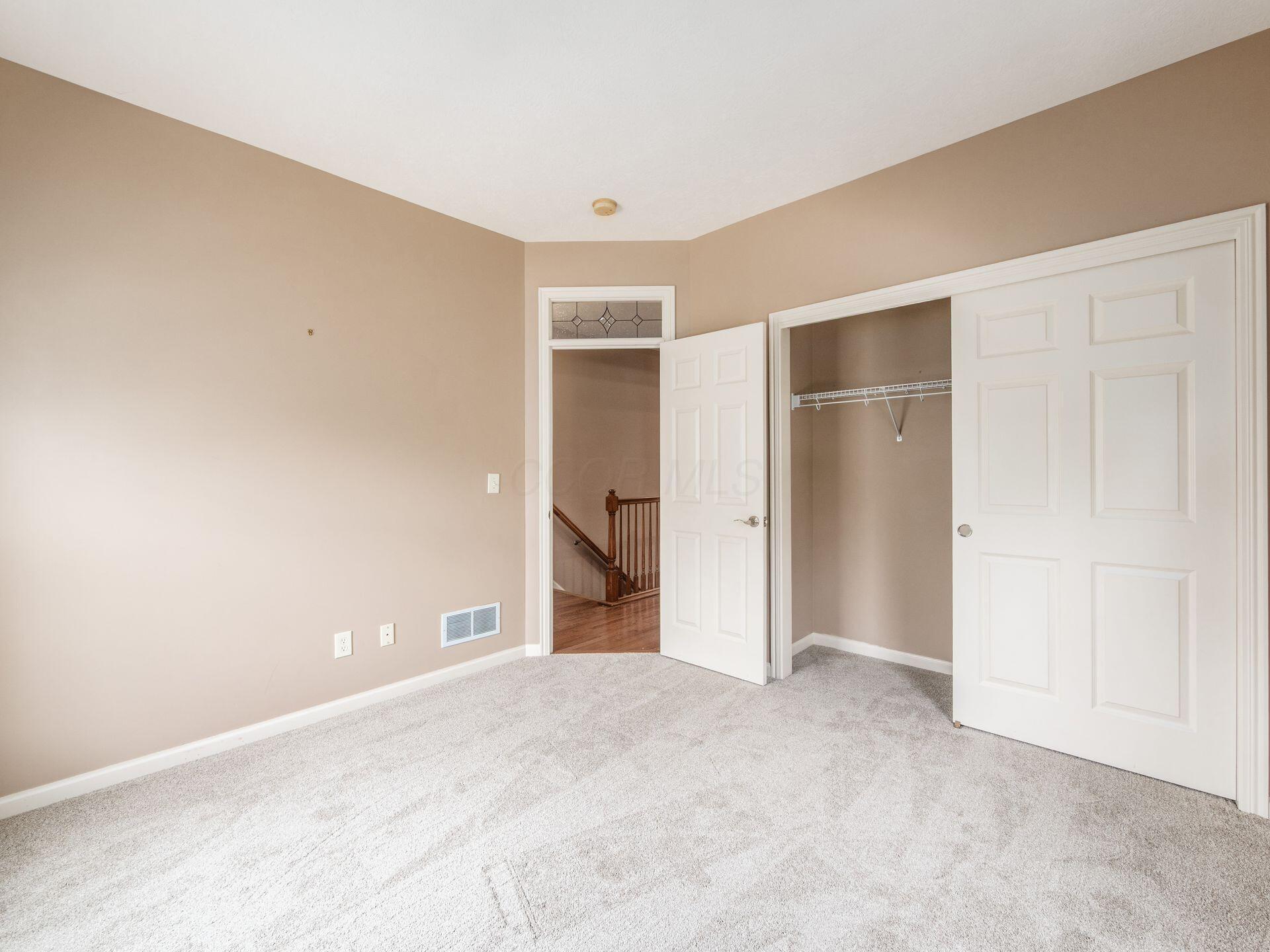 7338 Deer Valley Crossing Property Photo 24