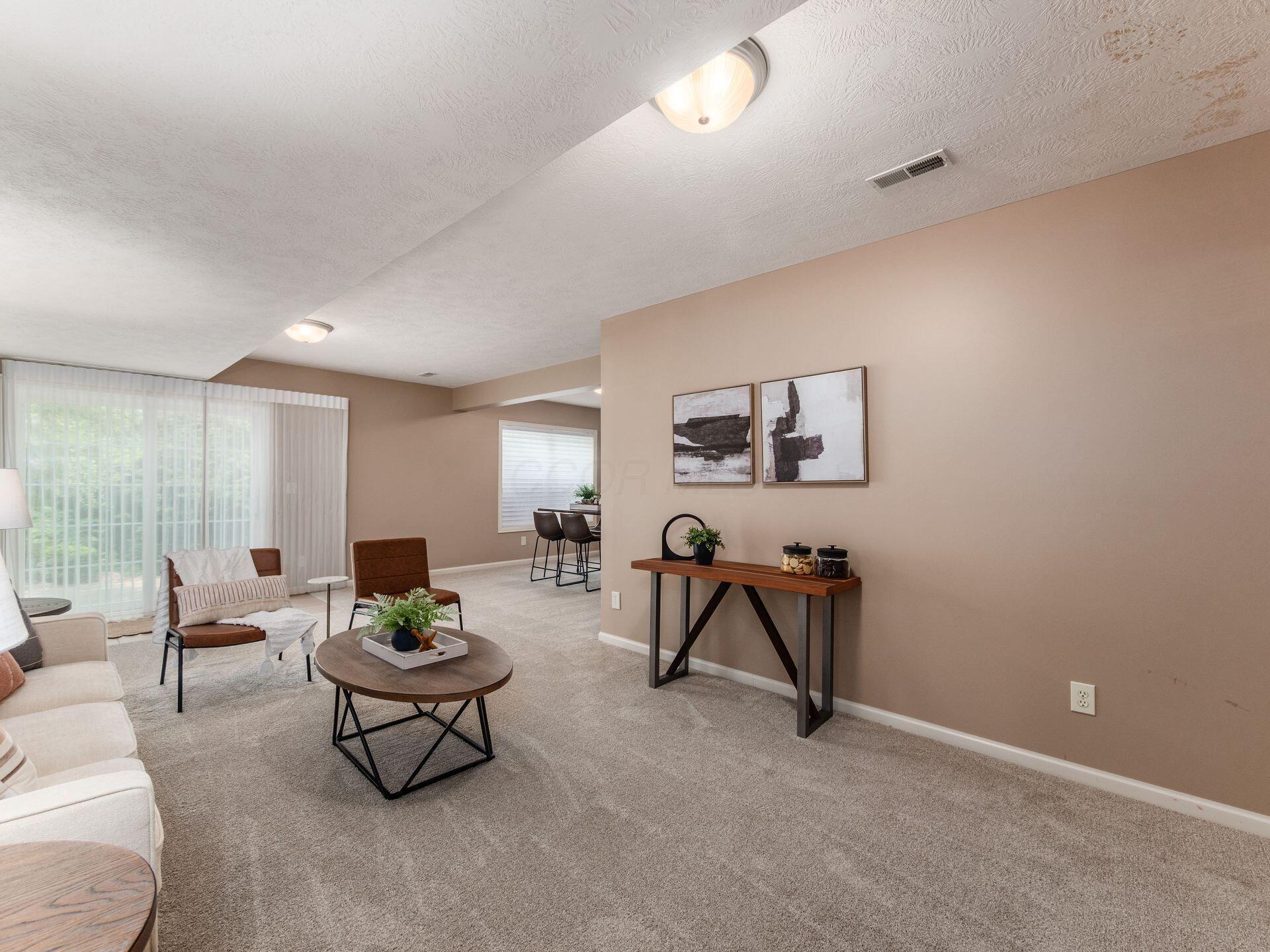 7338 Deer Valley Crossing Property Photo 29