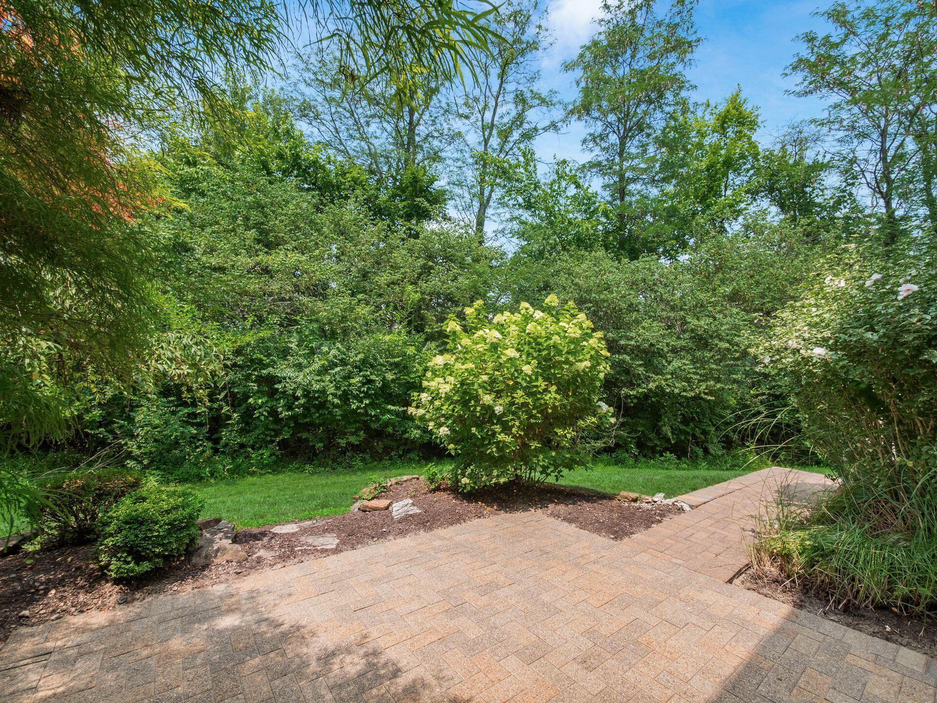 7338 Deer Valley Crossing Property Photo 40