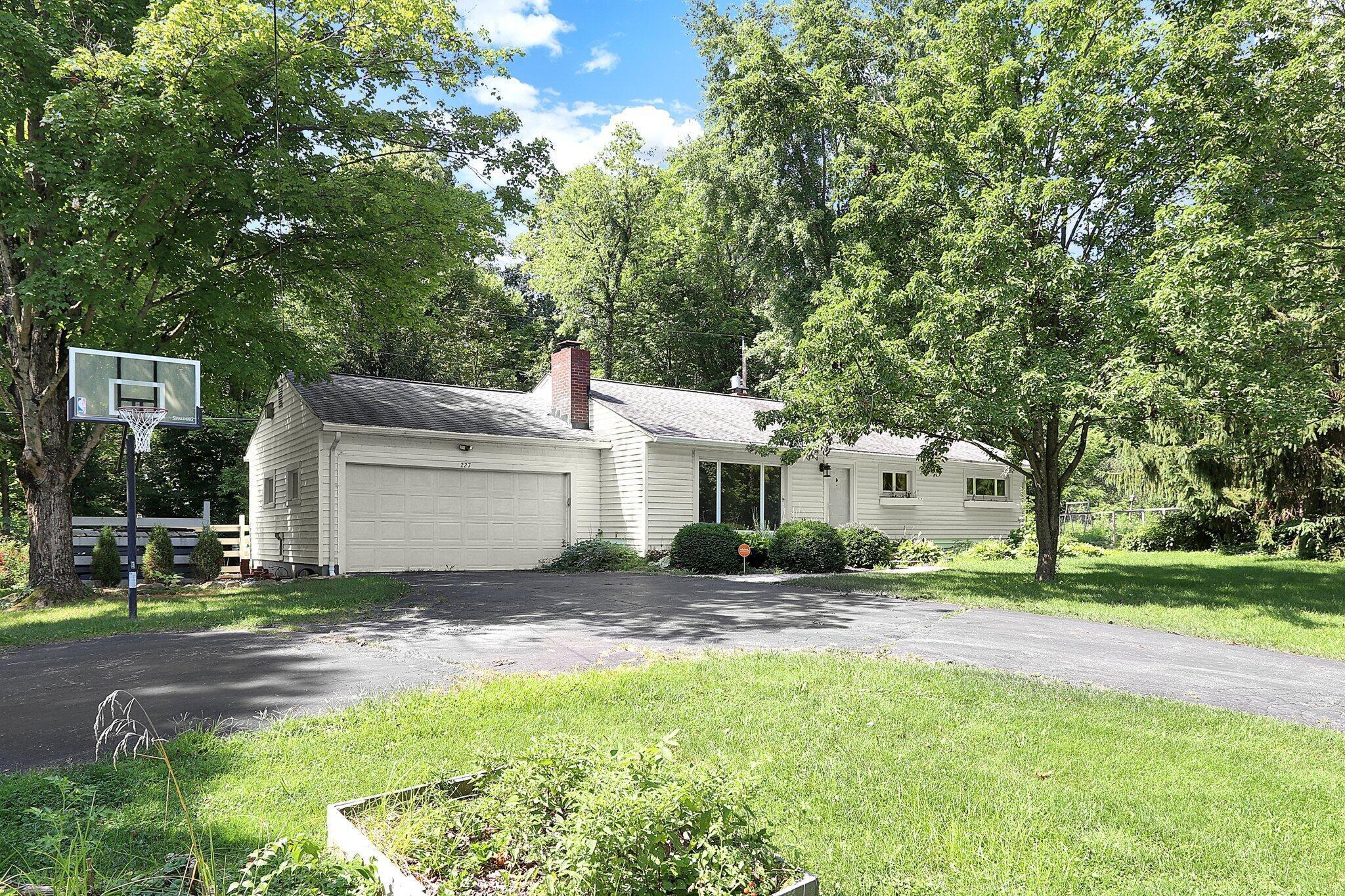 227 Olentangy View Drive Property Photo 2