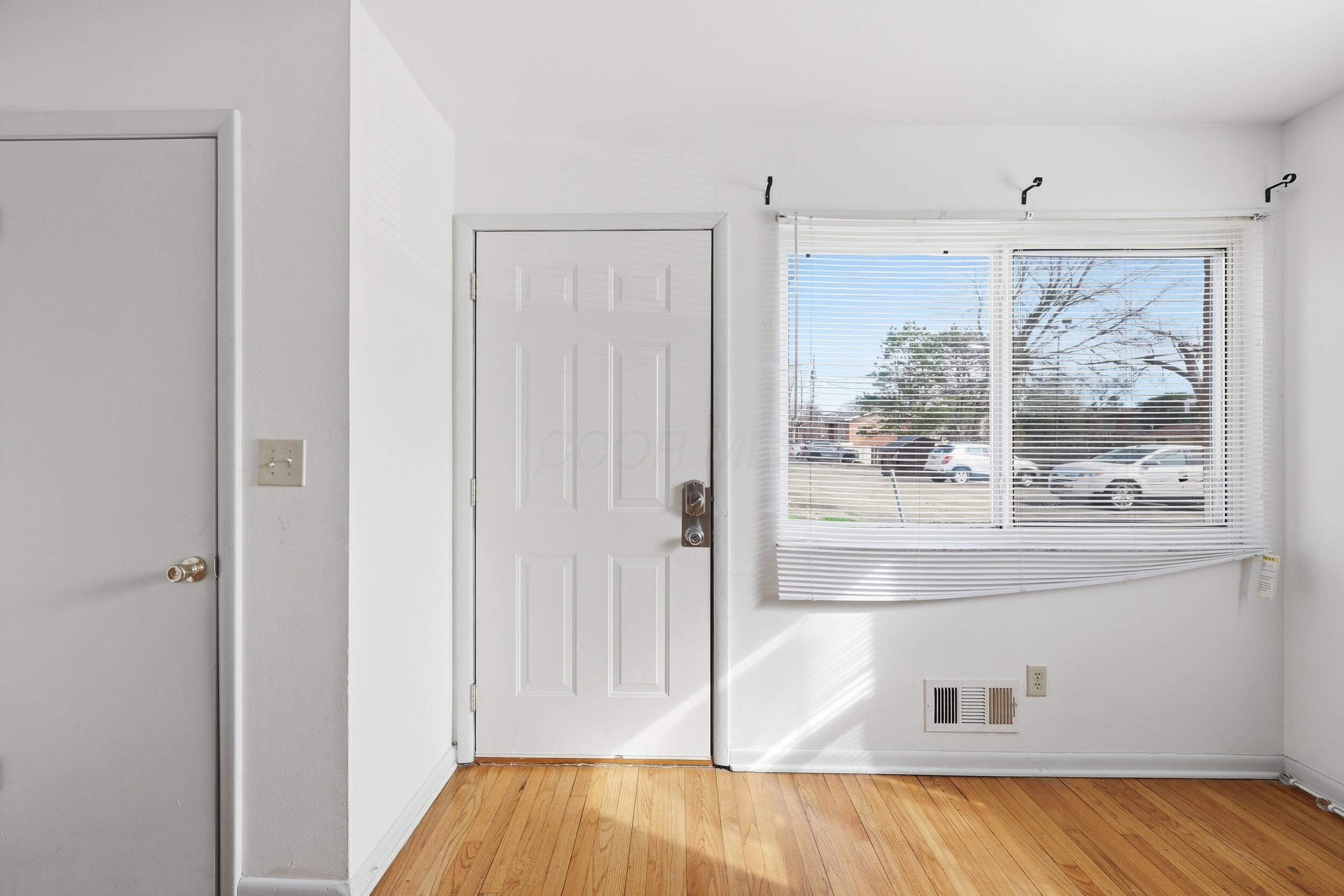5780 N Meadows Boulevard Property Photo 6