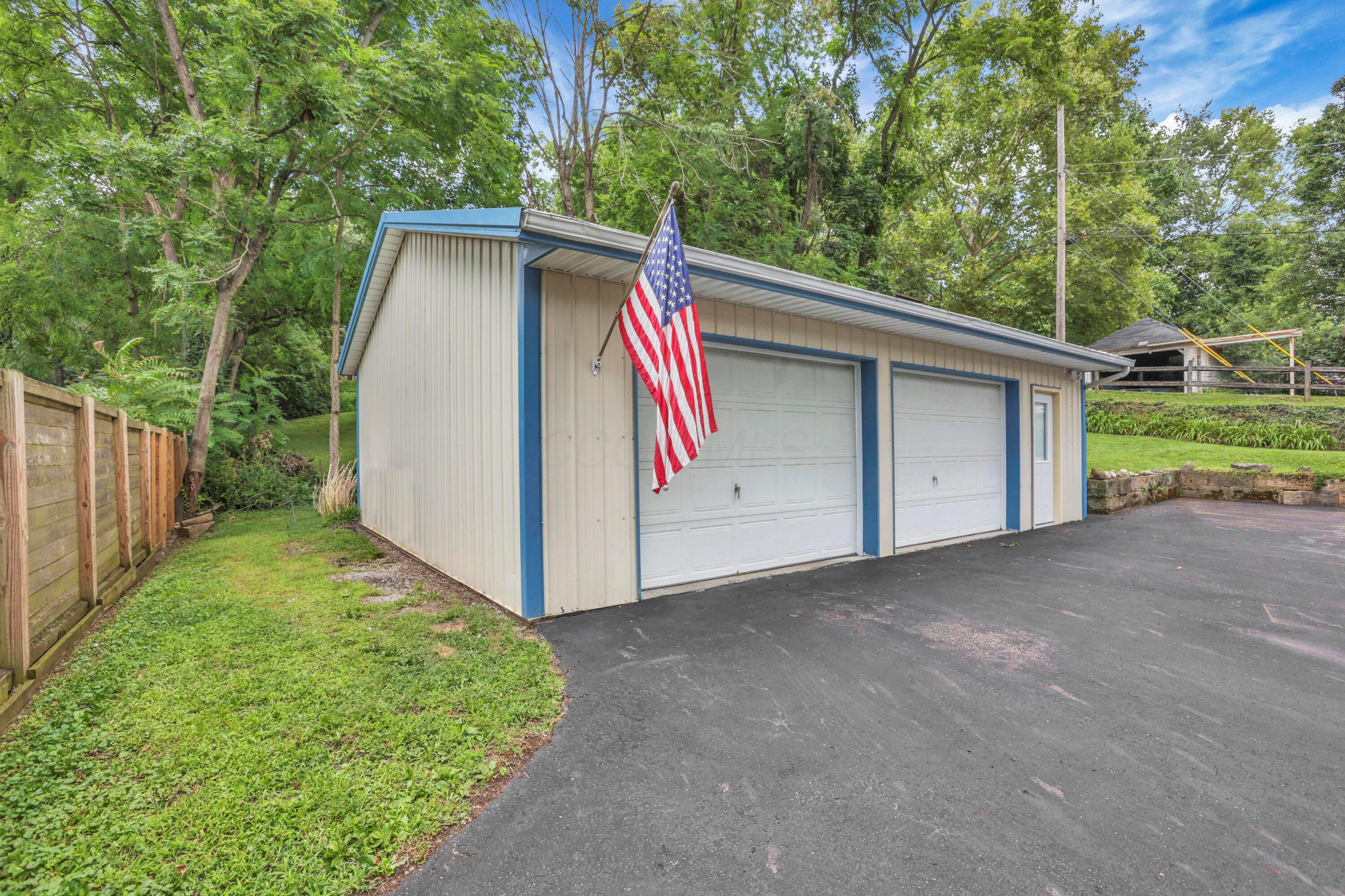 1187 N Columbus Street Property Photo 62
