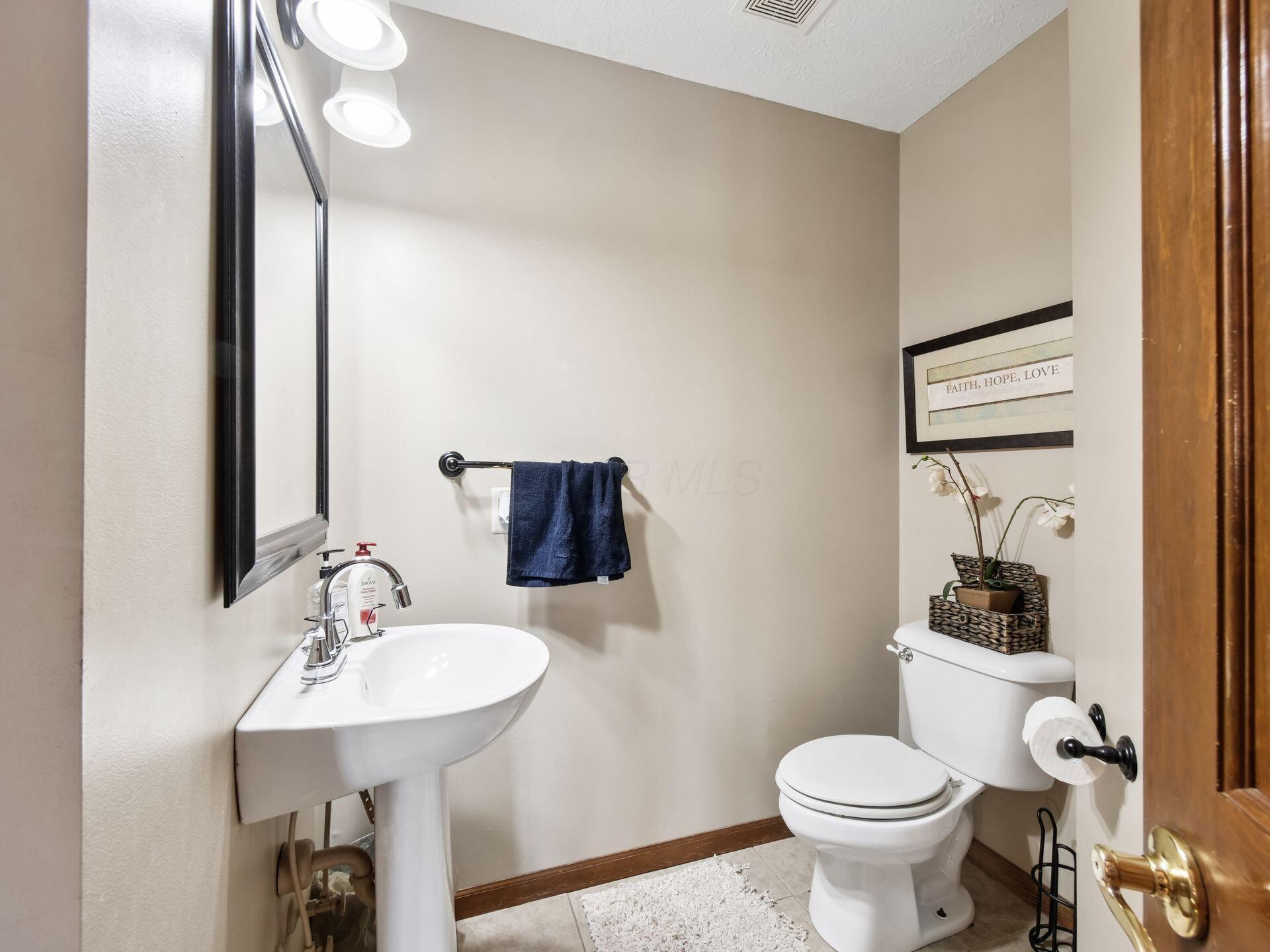 677 Montmorency Drive S Property Photo 31