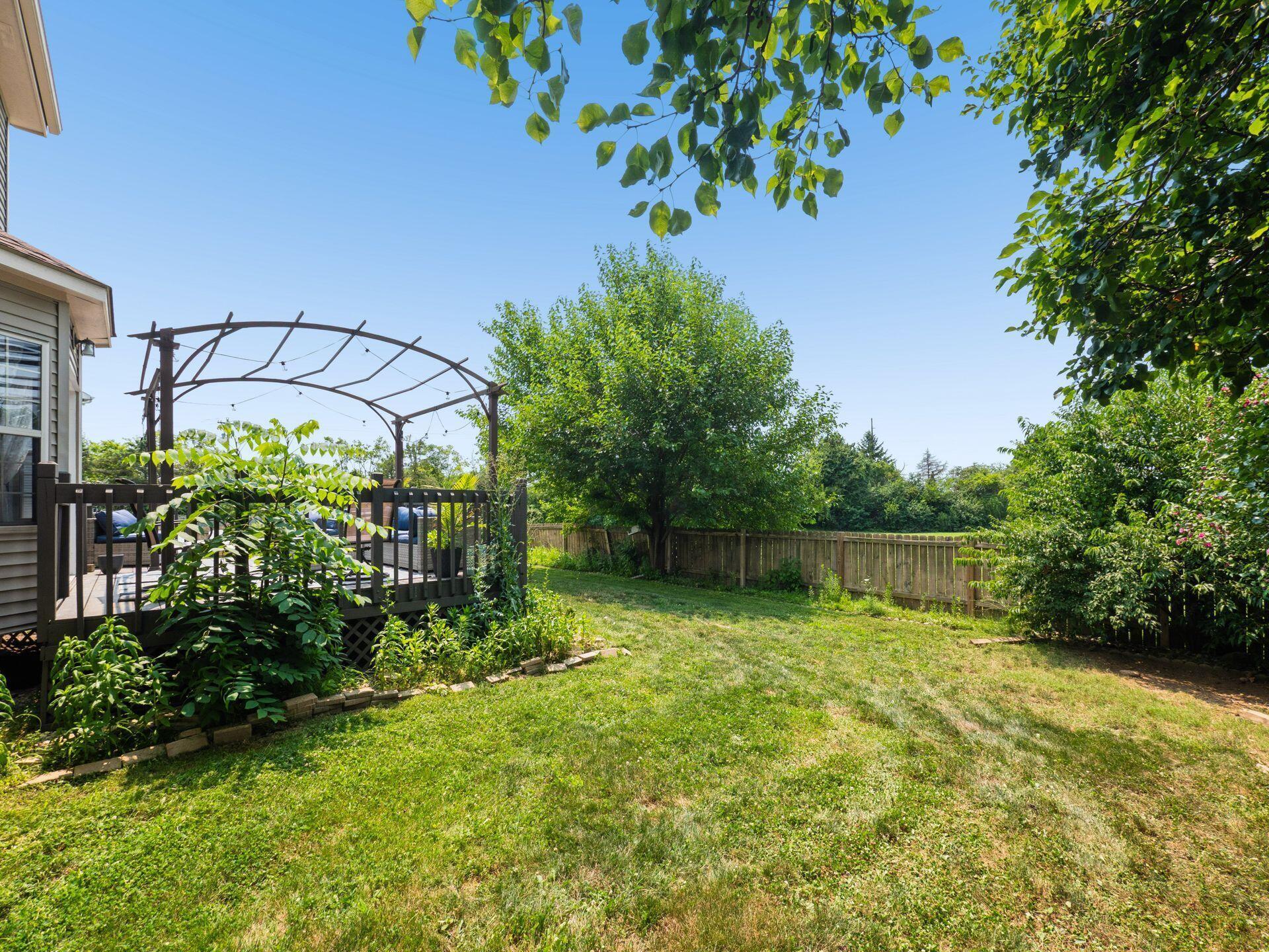 677 Montmorency Drive S Property Photo 43