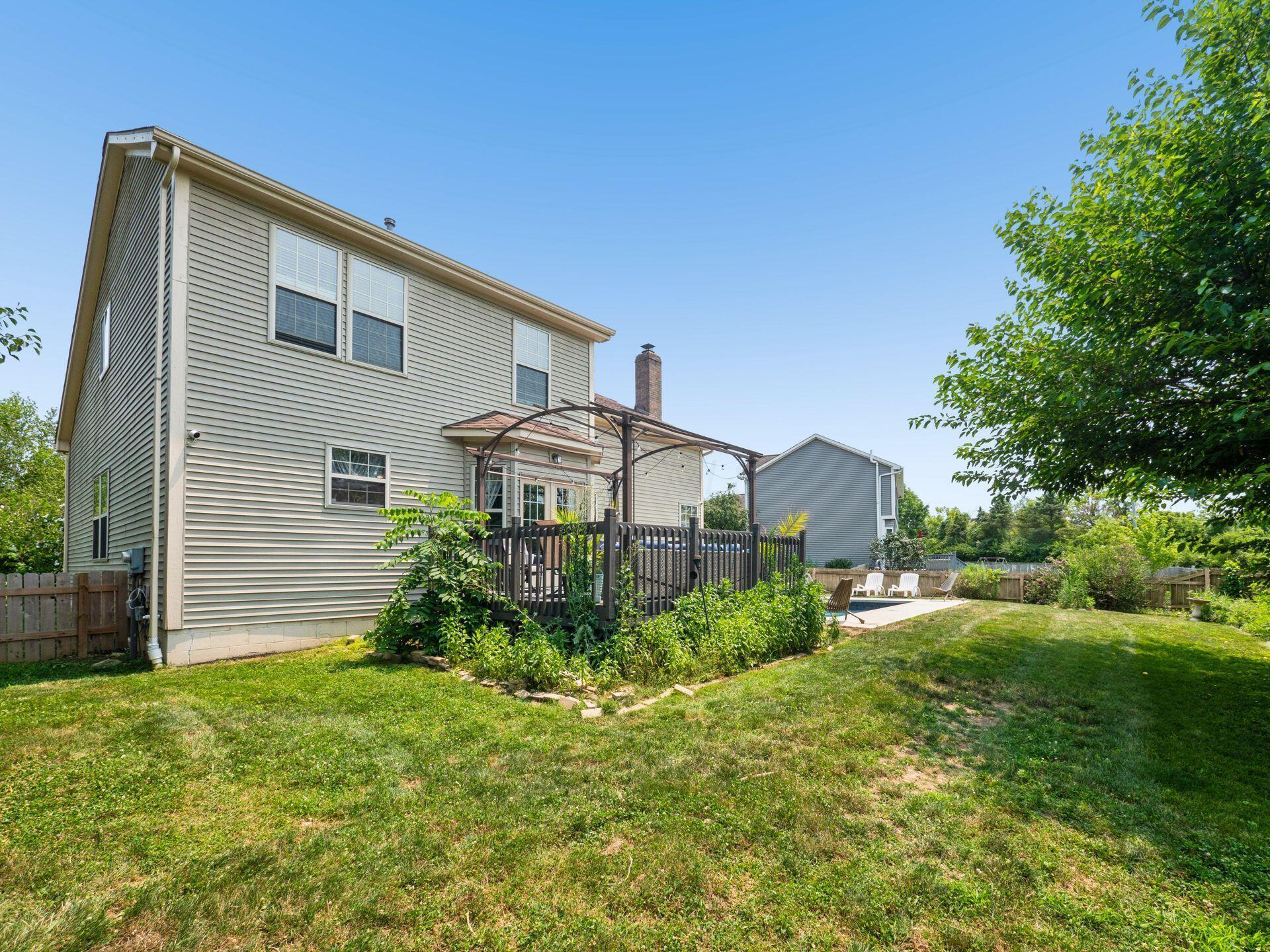 677 Montmorency Drive S Property Photo 44