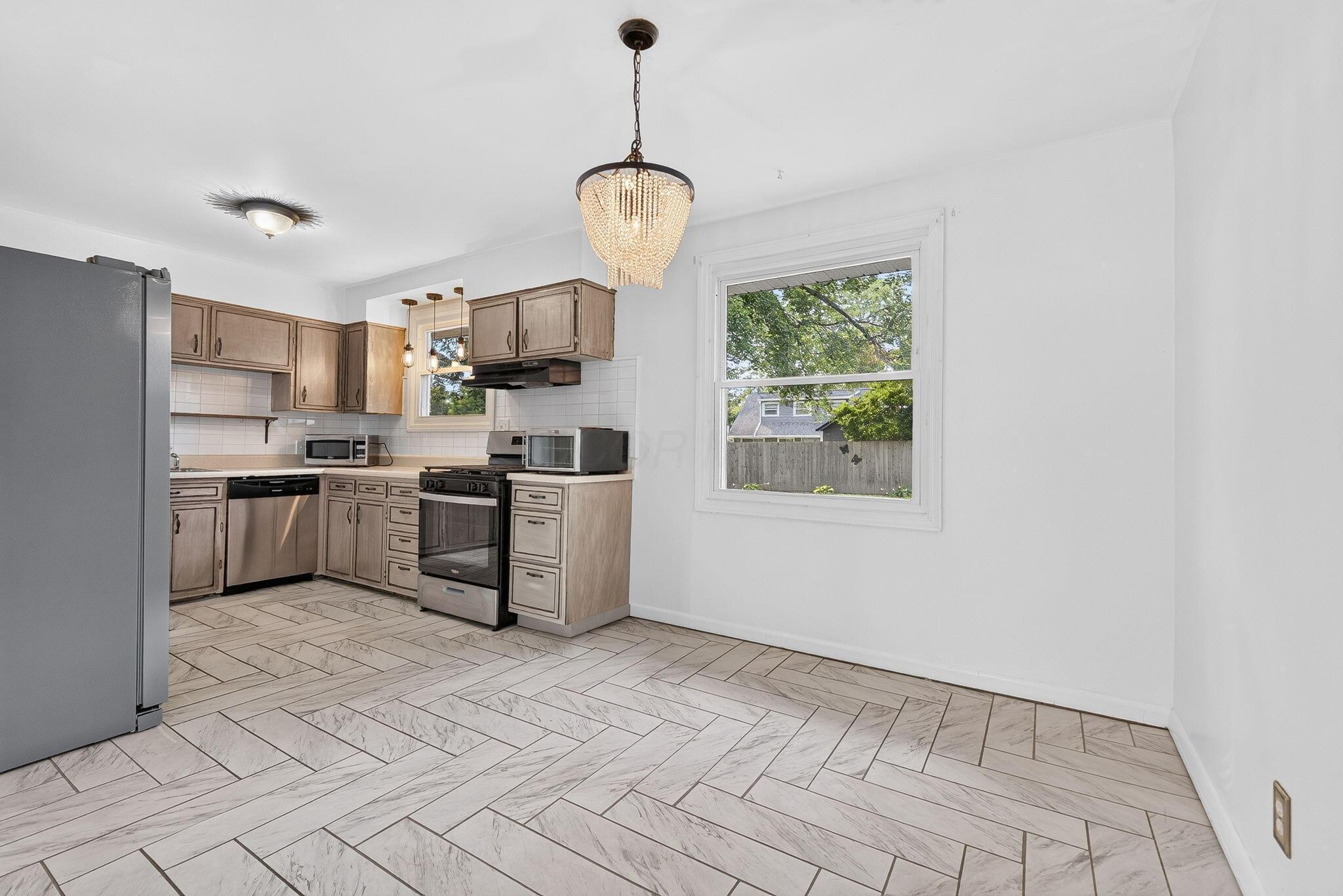 1563 Marabar Drive Property Photo 13