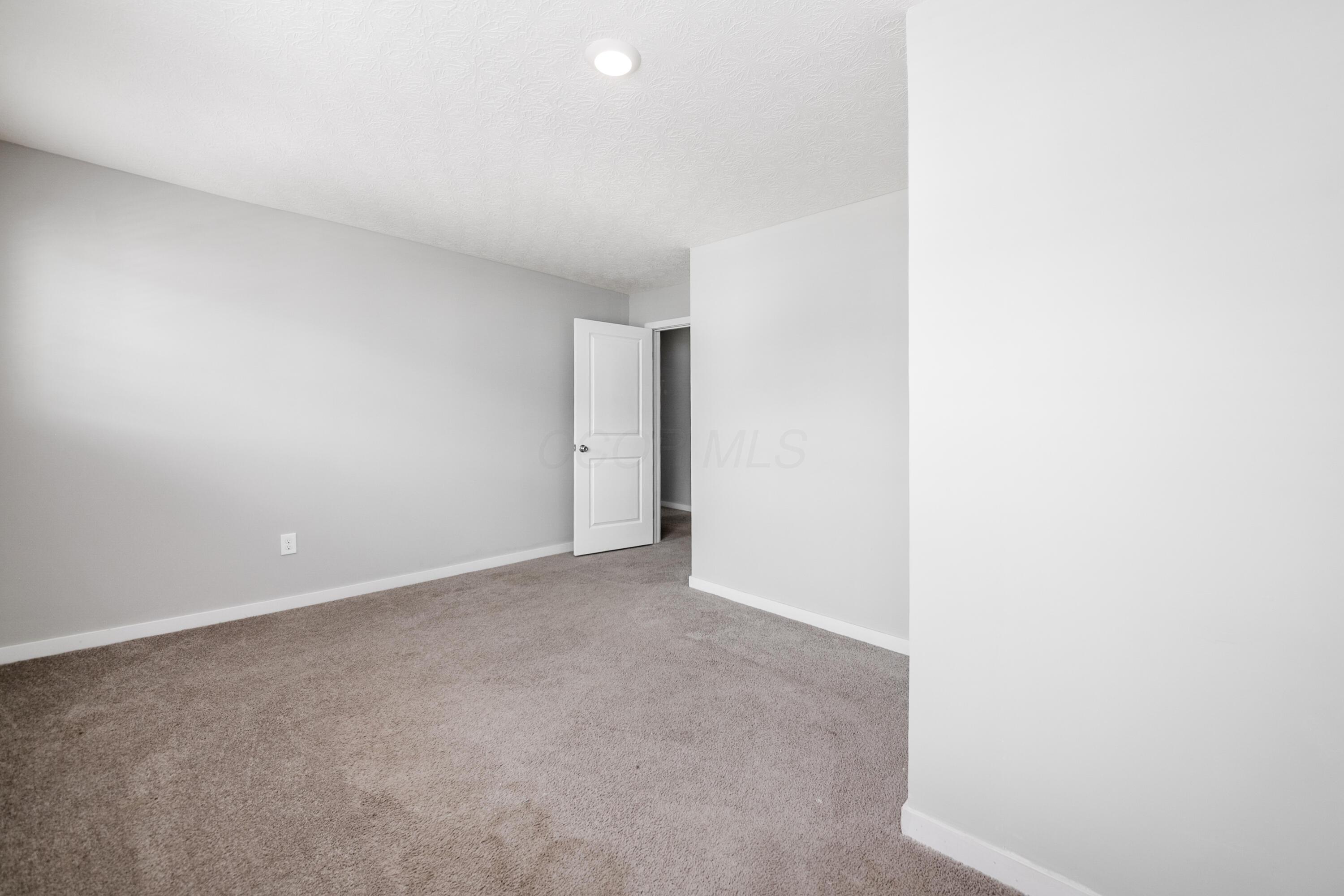 4321 Holstein Drive Property Photo 24