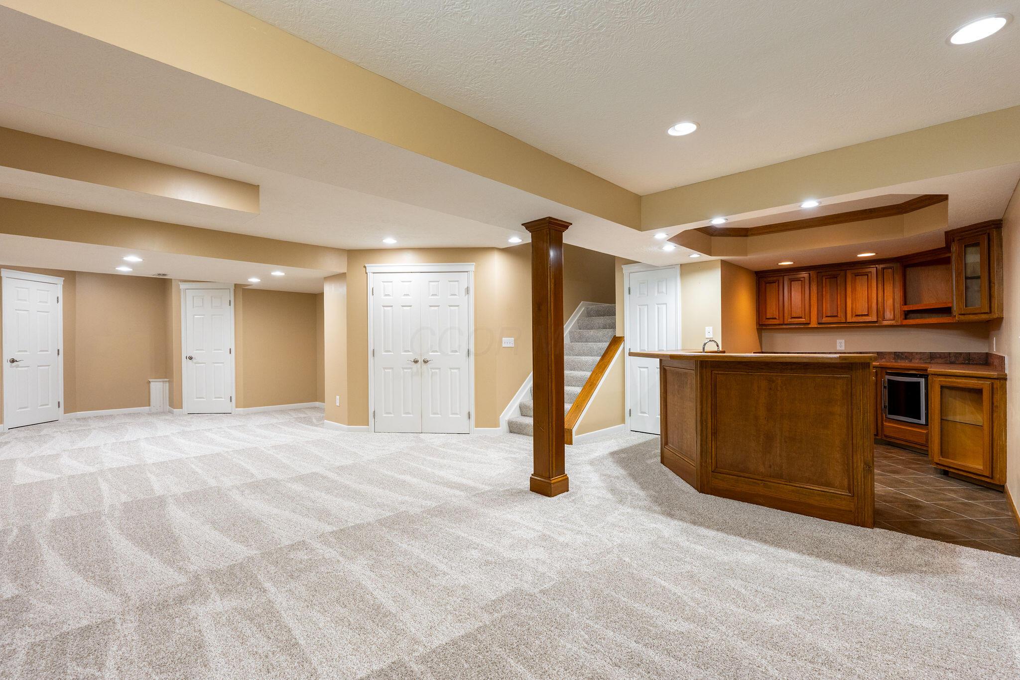 5725 Triplett Square Property Photo 35
