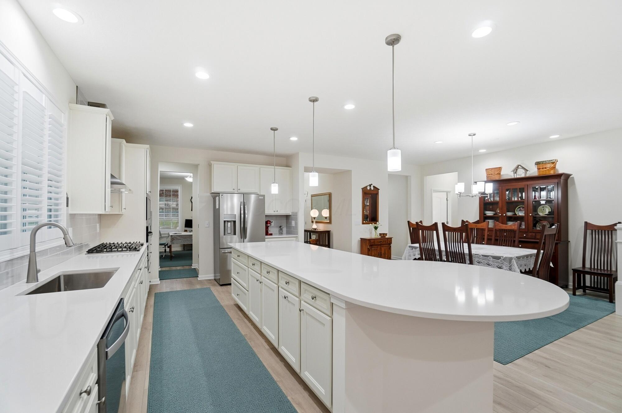 6393 Callaway Square E Property Photo 12