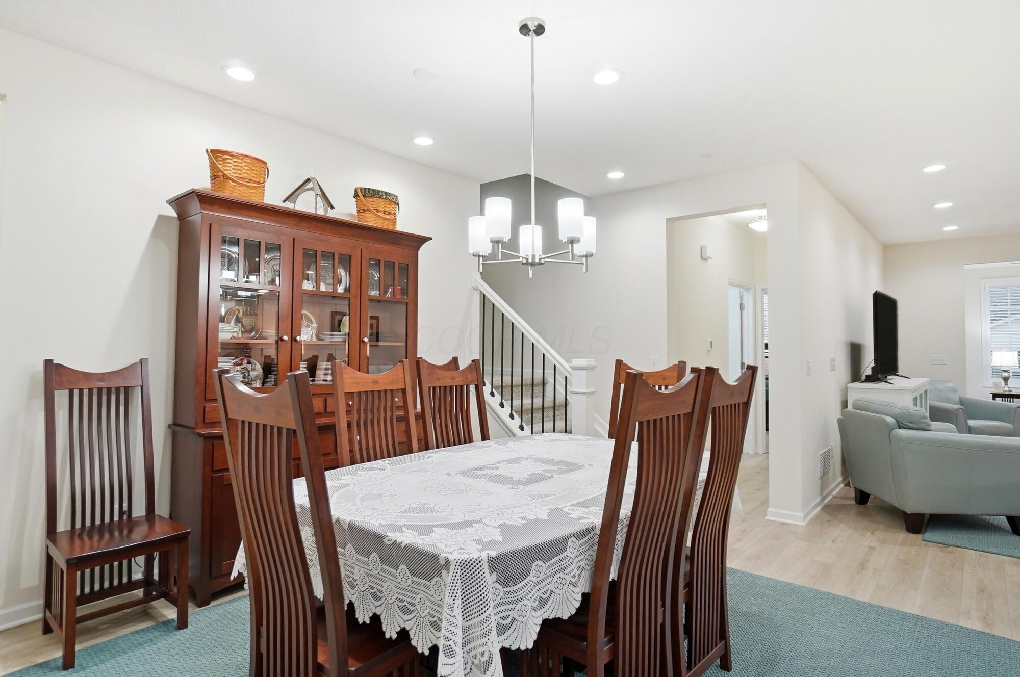 6393 Callaway Square E Property Photo 16