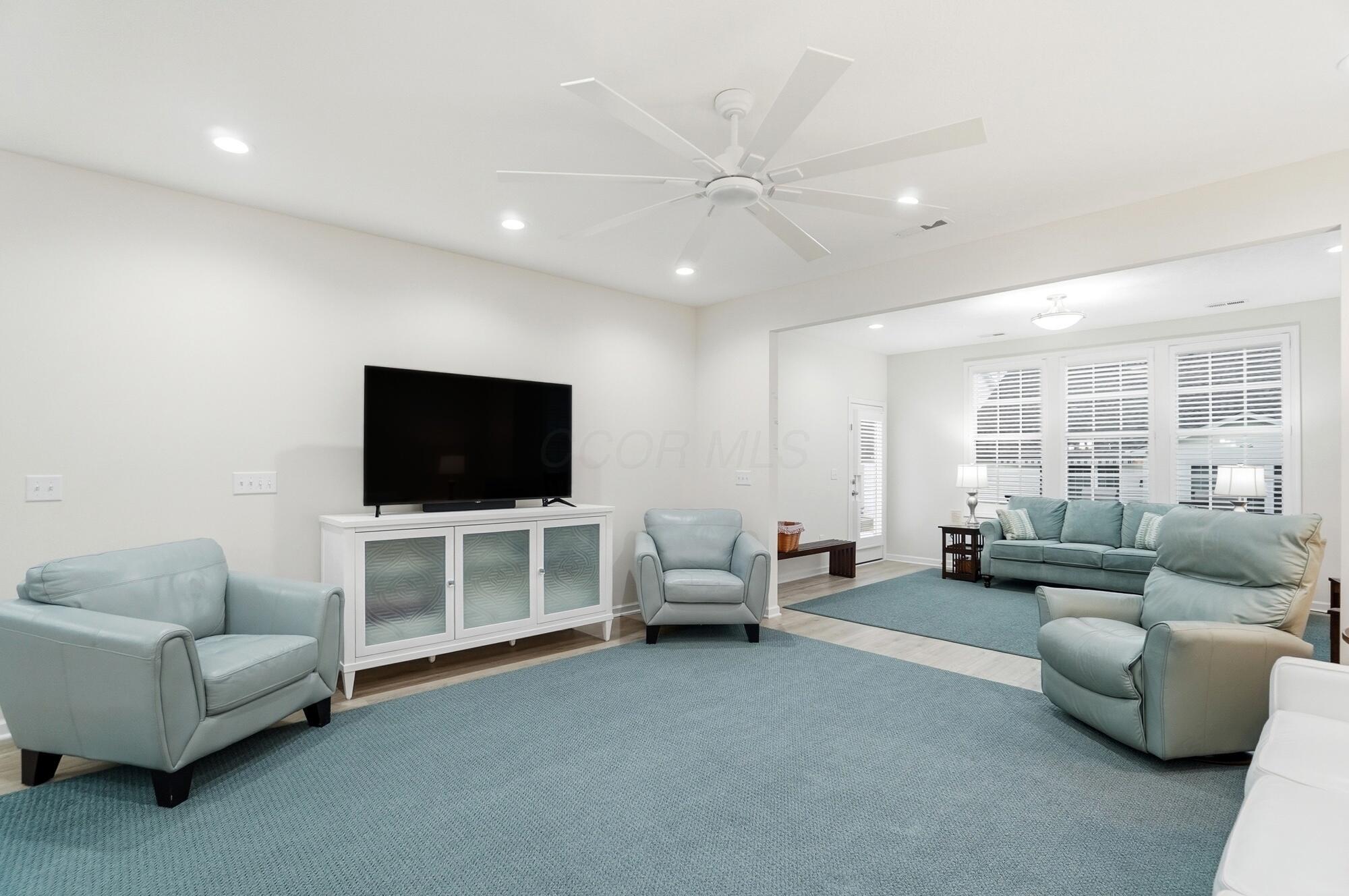 6393 Callaway Square E Property Photo 22