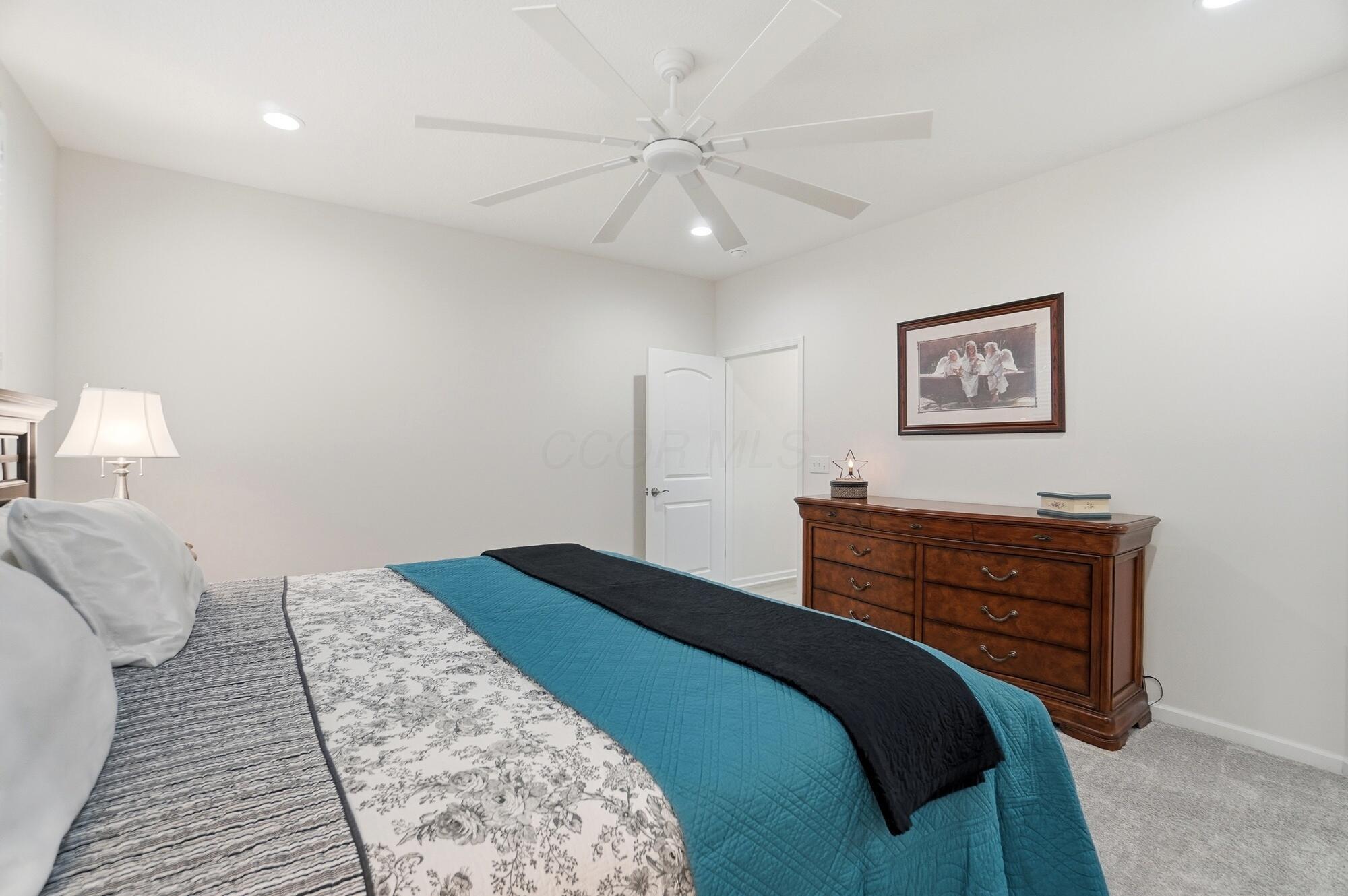 6393 Callaway Square E Property Photo 33