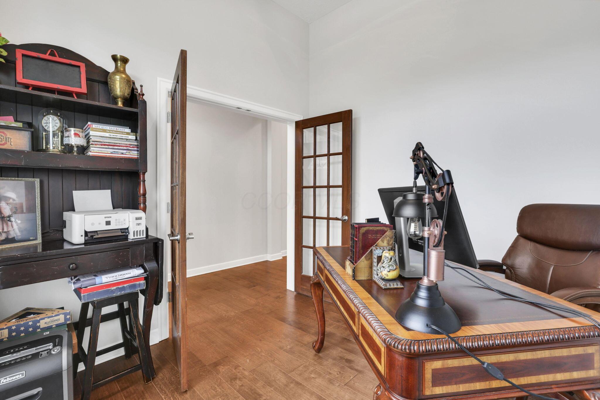 4557 Newport Loop E Property Photo 5